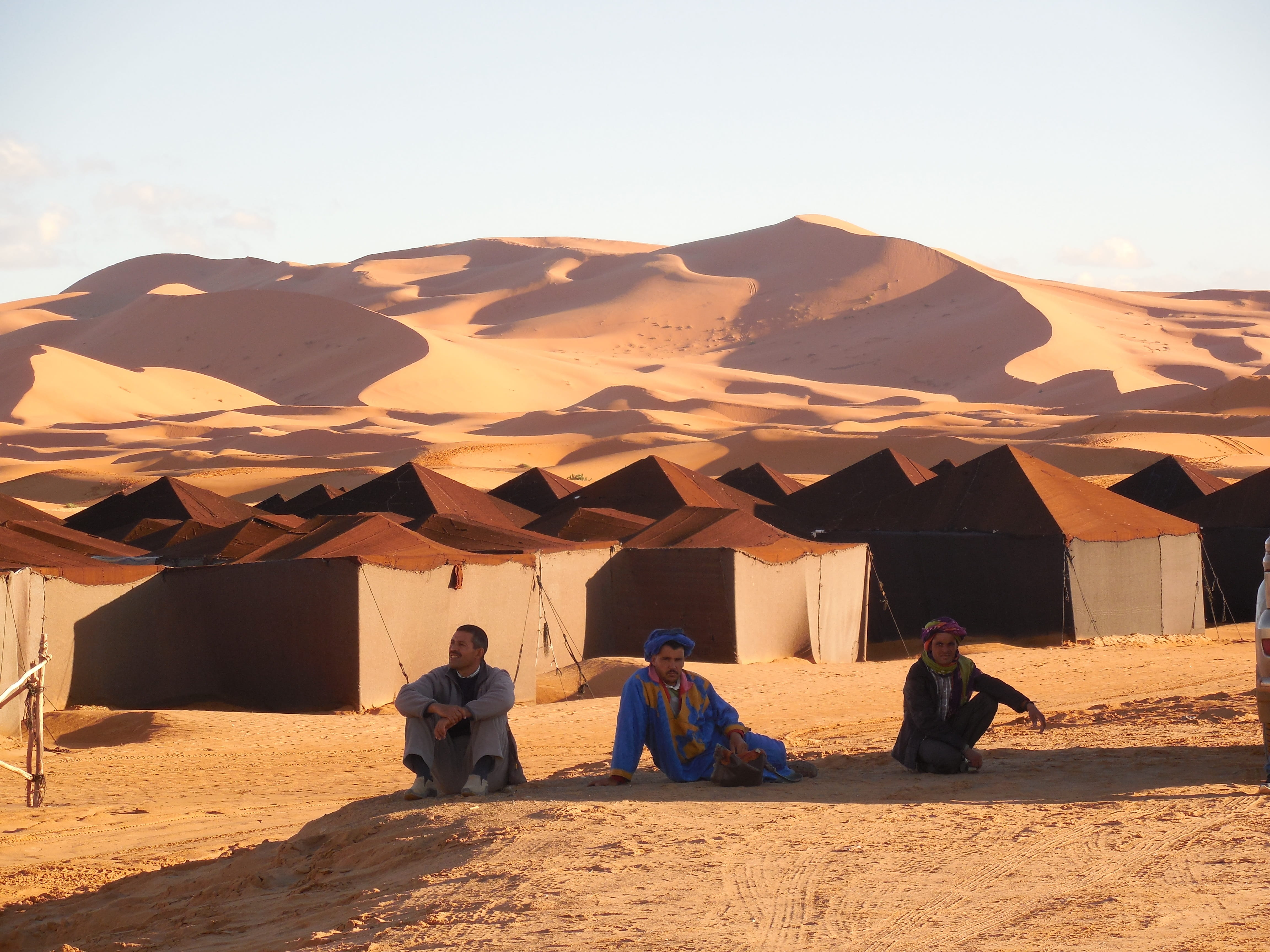 adults only, natural, architecture, Rabat, lifestyles, men, nature, mountain, camel, Sahara, group of people, women, land, tranquil, relax, sky, Desert, HD Wallpaper