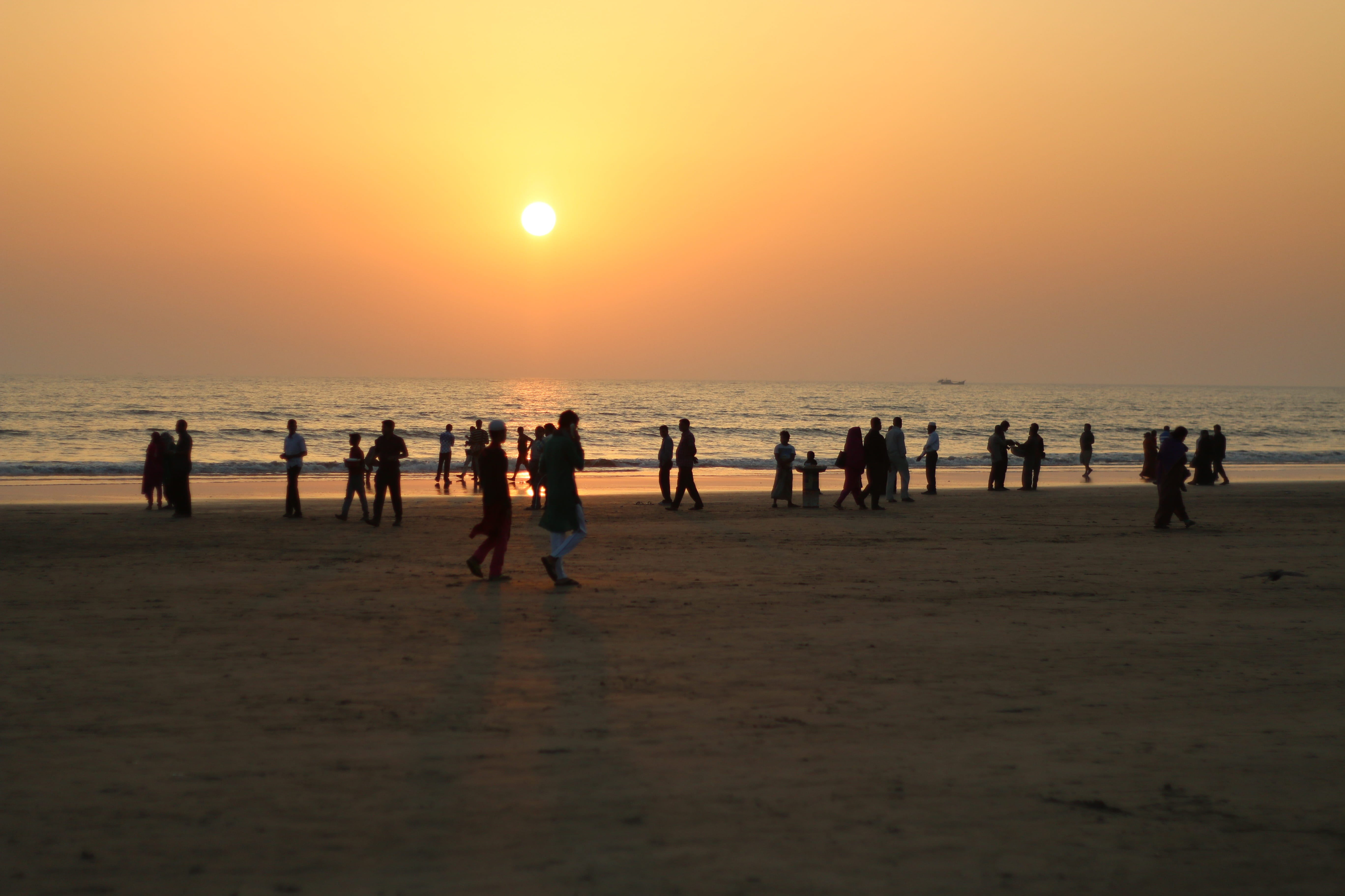 bangladesh, coxs bazar, horizon over water, sky, sunset, beach, chittagong, water, enjoyment, 5K, sea, silhouette, crowd, land, group of people, large group of people, HD Wallpaper