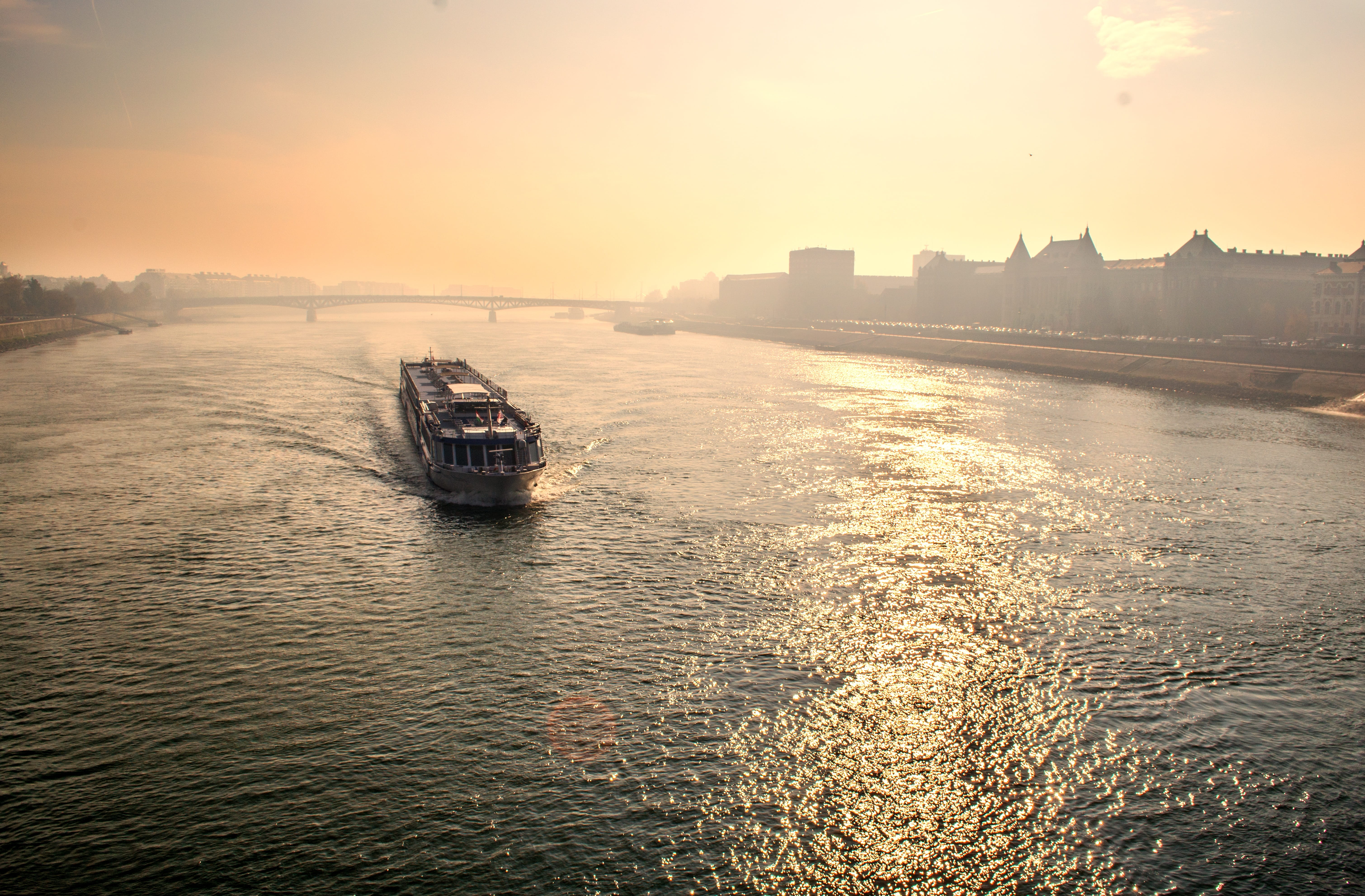 scene, urban, dawn, beach, urban skyline, day, europe, water, sun, nature, outdoors, boat, seascape, bridge - man made structure, architecture, no people, HD Wallpaper