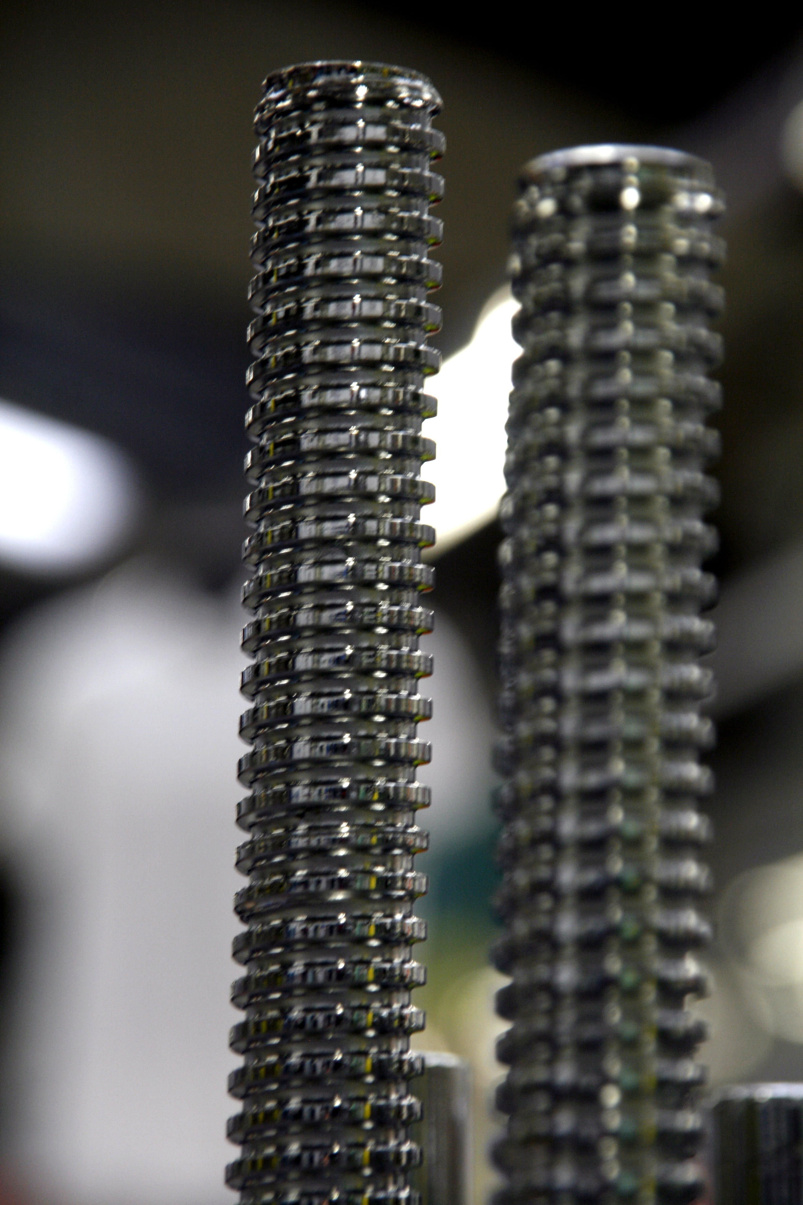 single object, bolt, focus on foreground, gear, tool, nut, pattern, texture, no people, hardware, day, industrial, steel, still life, selective focus, 4K, Phone HD Wallpaper