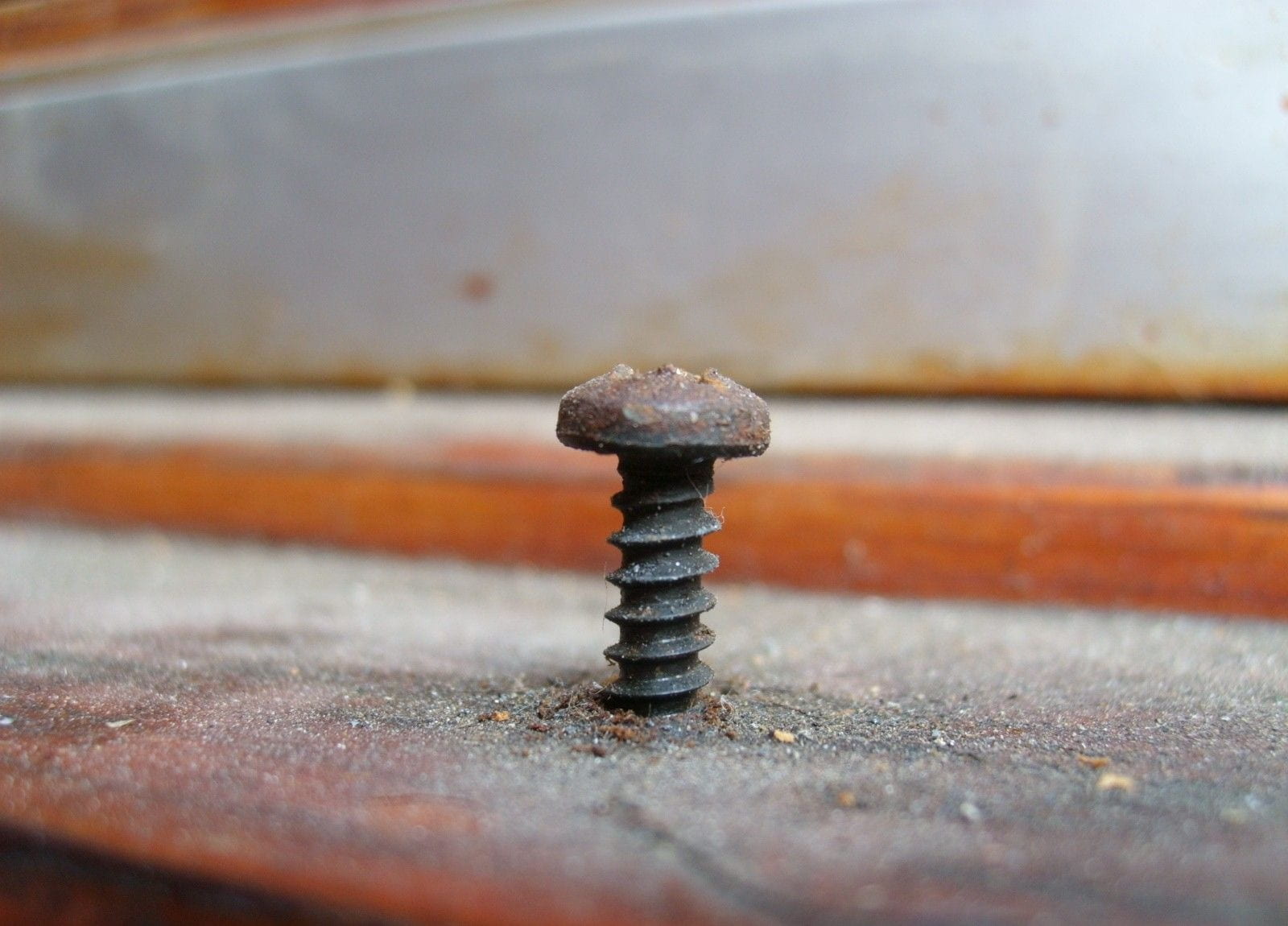 grunge, iron, brass, indoors, work tool, head, textured, 720P, vintage, focus on foreground, screw, nut - fastener, steel, old, dirty, metallic, still life, HD Wallpaper