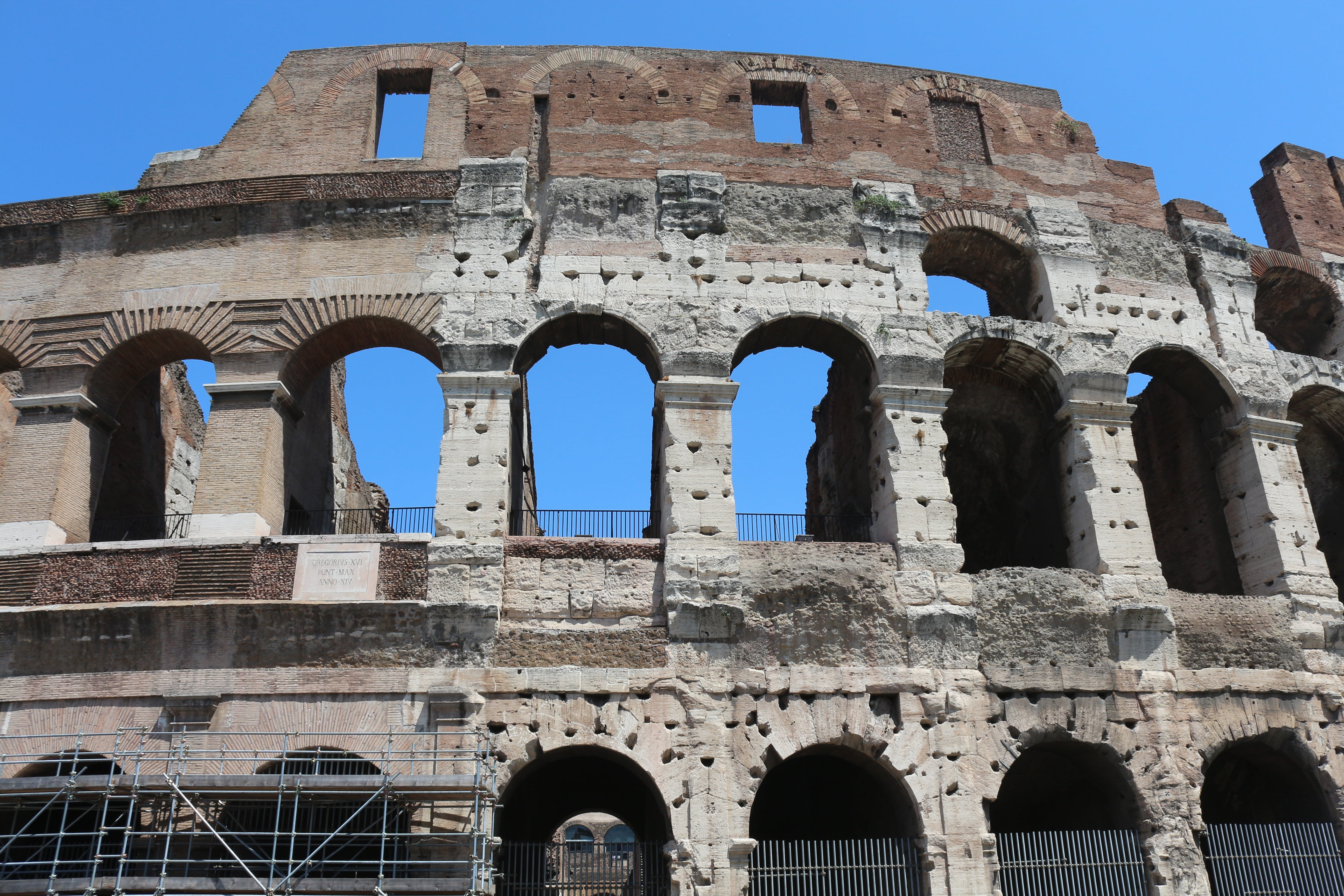 italy, blue, no people, arena, outdoors, ruin, arch, tourism, ancient civilization, architecture, archaeology, coliseum, culture, ancient history, gladiator, HD Wallpaper