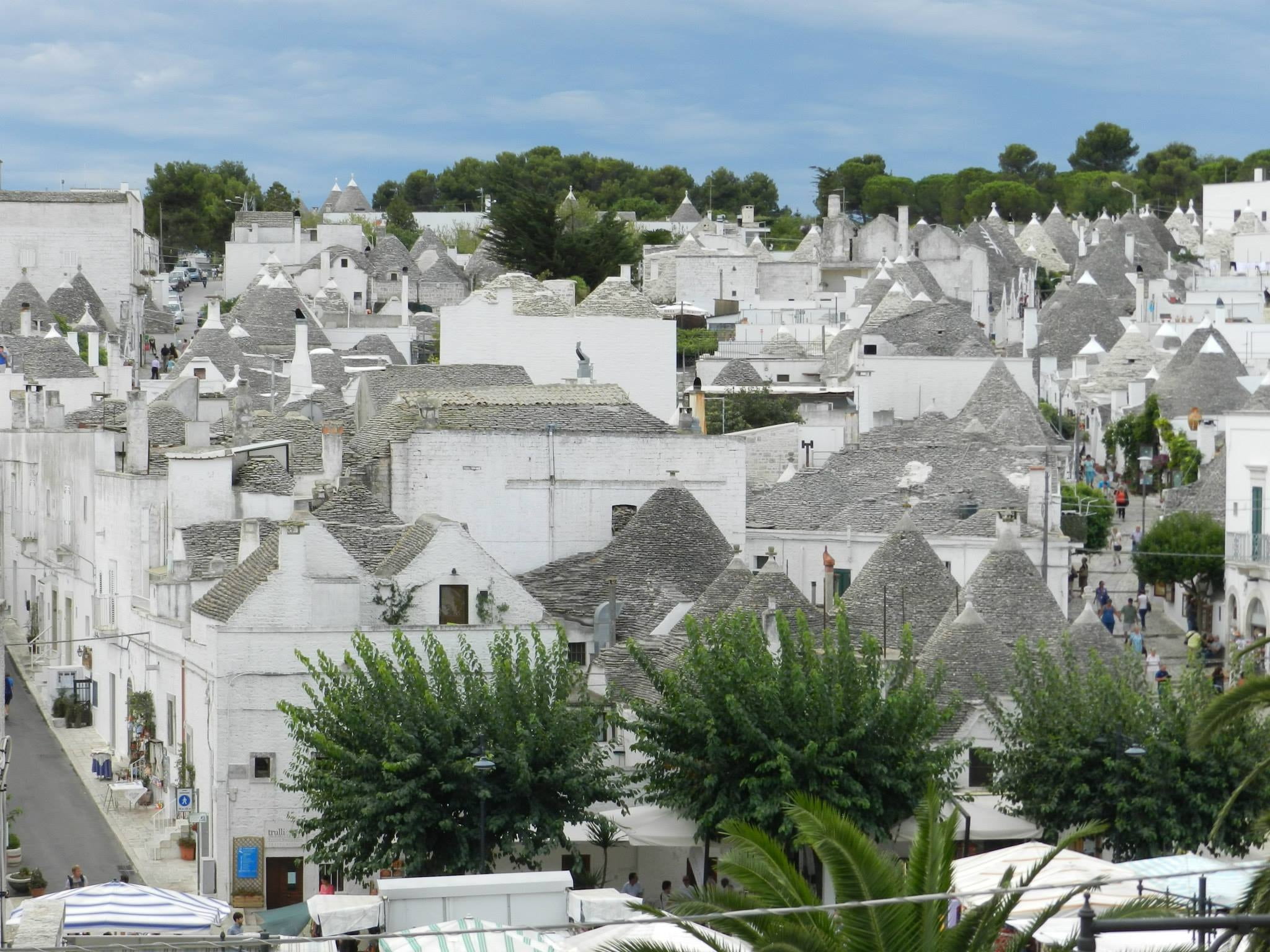 the past, history, motor vehicle, day, travel destinations, tourism, trulli, rotunda, building exterior, travel, tree, nature, car, 1080P, roofs, residential district, HD Wallpaper