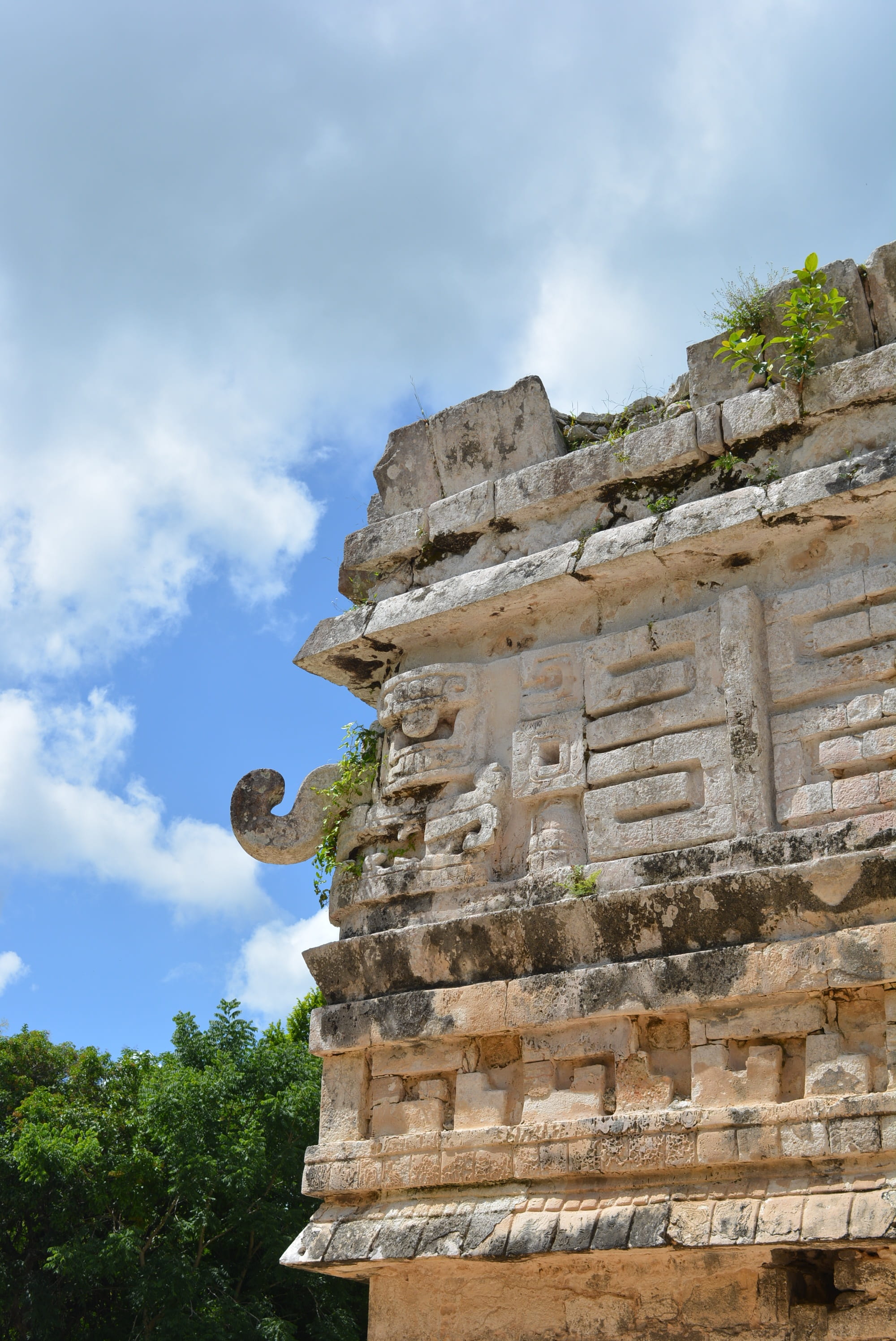 cloud - sky, plant, representation, place of worship, outdoors, chichen, travel, sky, history, tourism, itza, religion, no people, mexico, archaeology, Phone HD Wallpaper