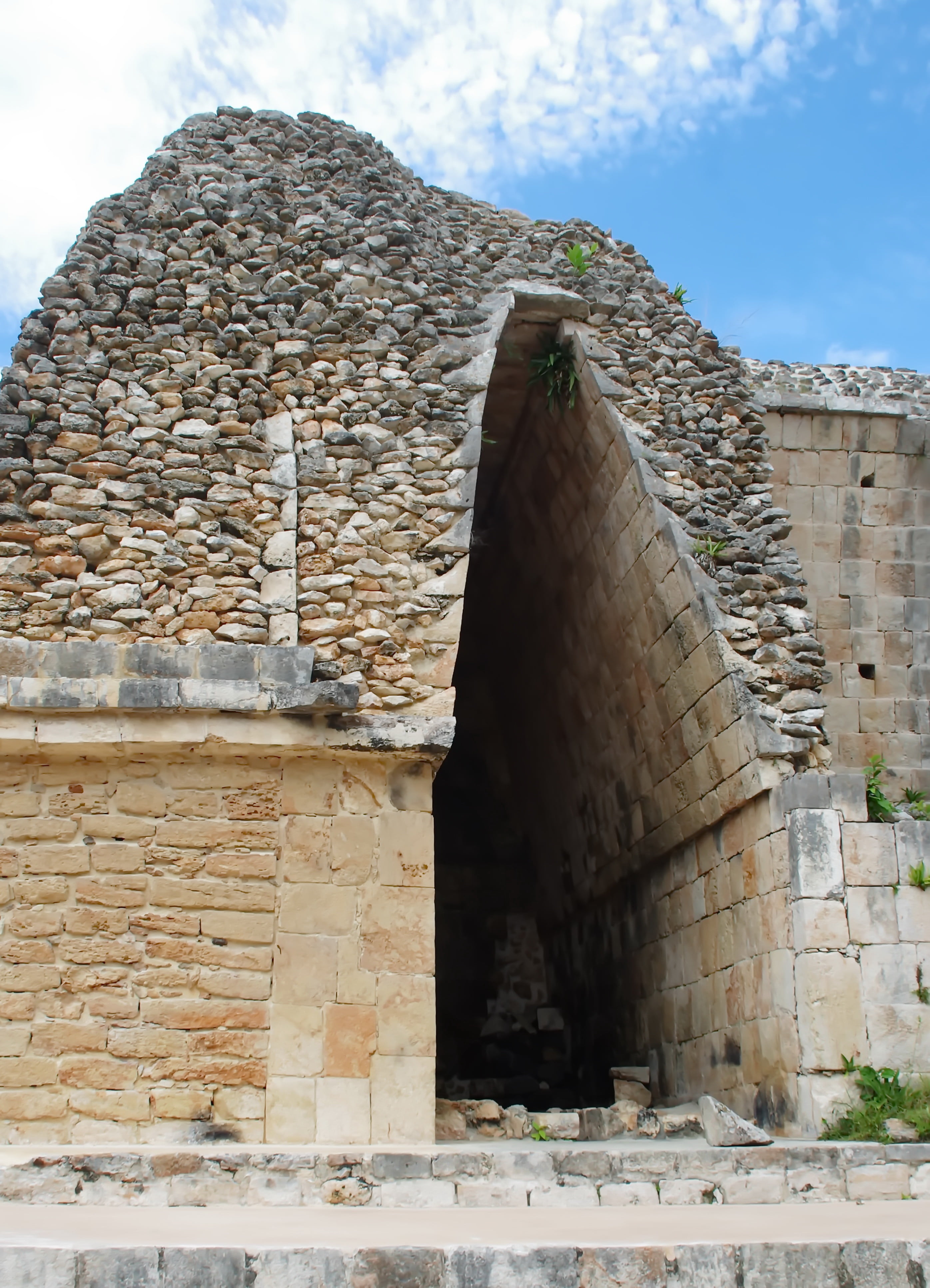 mexico, building, low angle view, building exterior, sky, old, nature, no people, the past, built structure, stone Material, architecture, archaeology, Phone HD Wallpaper