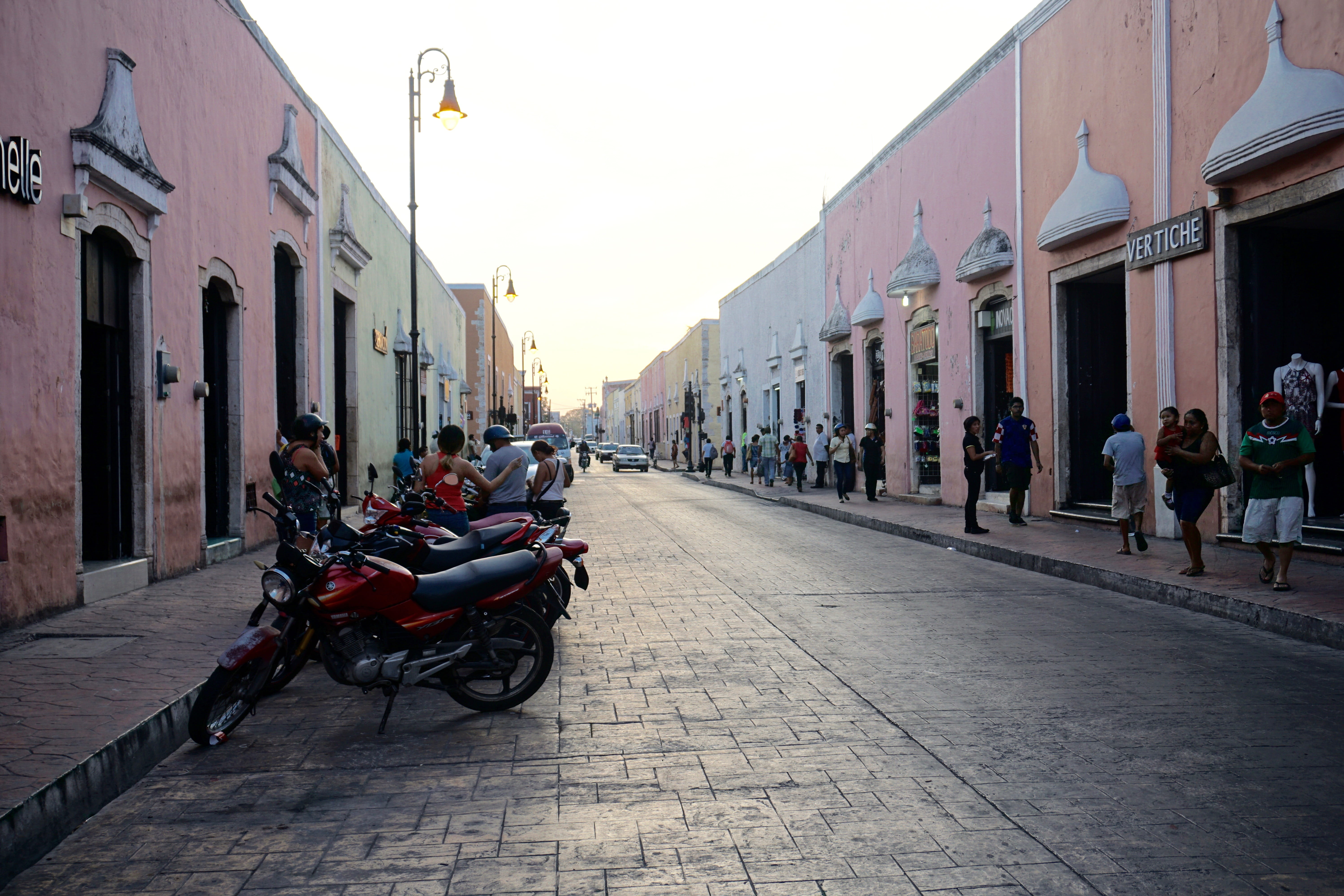 nature, motorcycle, pink, colonial, transportation, pastel, valladolid, sky, village, adult, outdoors, town, day, vertiche, lifestyles, large group of people, HD Wallpaper