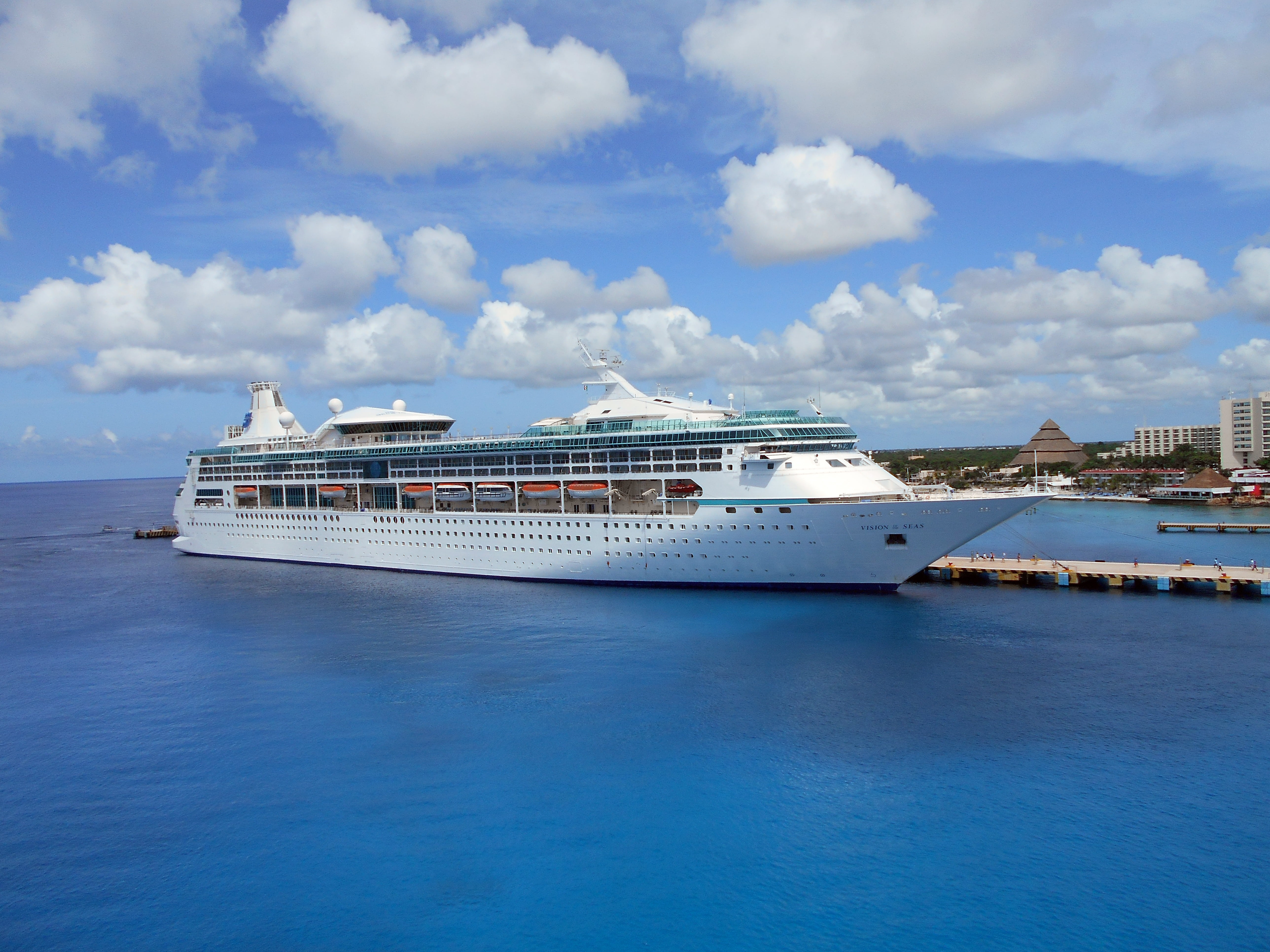 travel, sea, yacht, outdoors, gray, 5K, water, dock, tourism, travel destinations, caribbean, mode of transportation, ship, transportation, passenger craft, HD Wallpaper