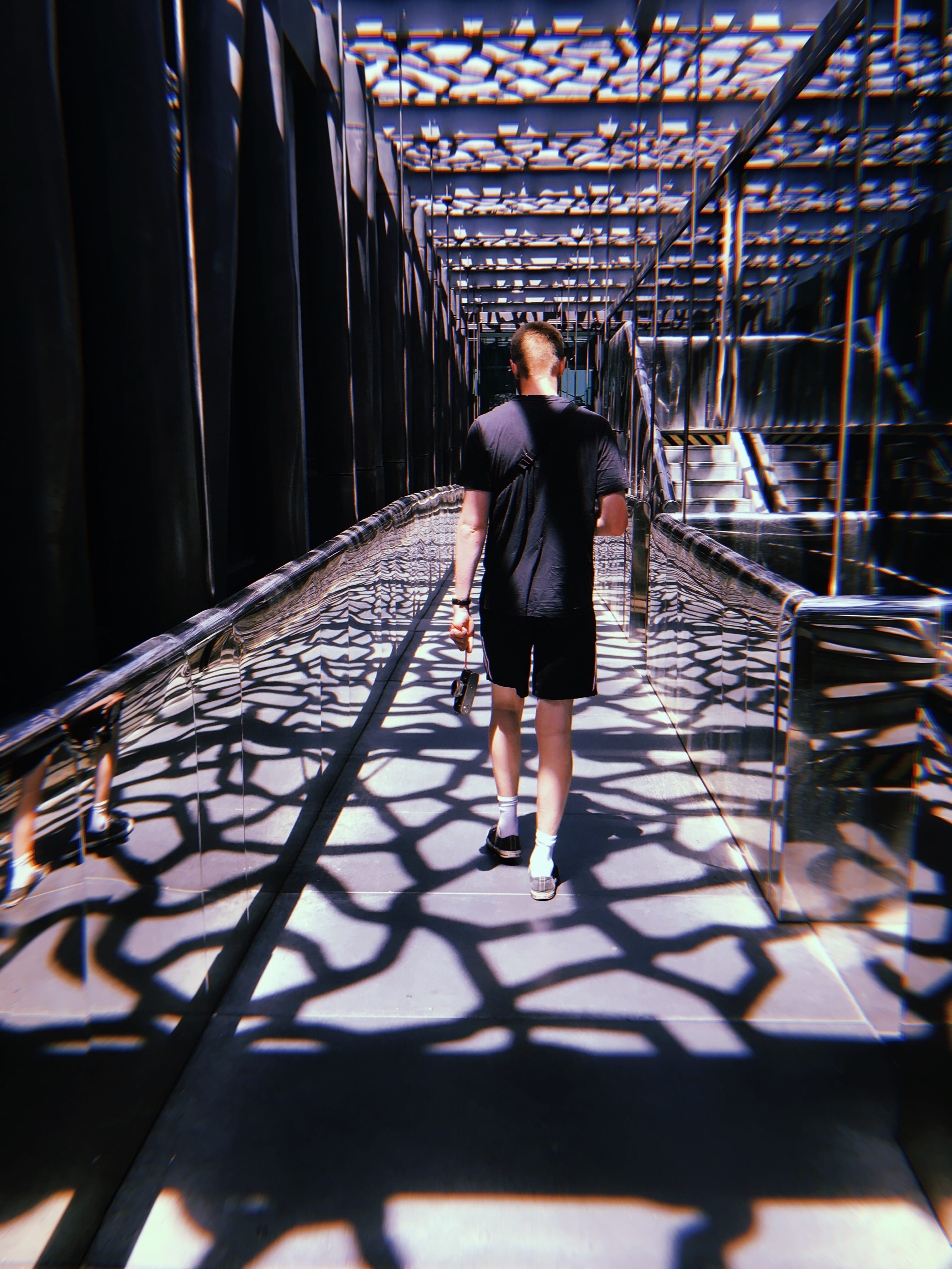 lifestyles, mucem museum of european and mediterranean civilisations, sun, reflection, rear view, shadow, museum, musée des civilisations de leurope et de la méditerranée, Phone HD Wallpaper