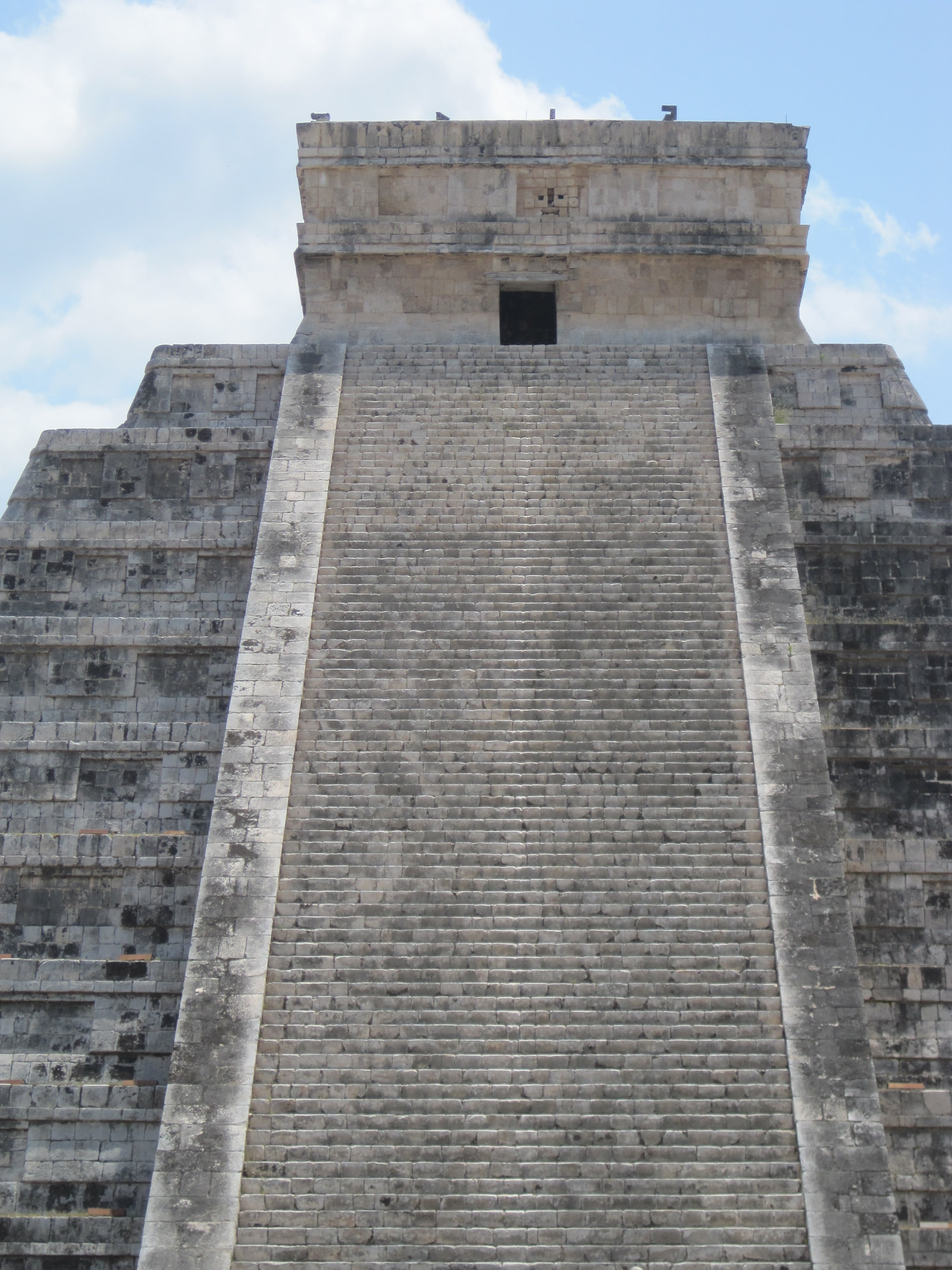 building exterior, pyramid, landmark, built structure, tourism, civilization, day, history, yucatan, temple, the past, architecture, no people, sky, chichen itza, Phone HD Wallpaper