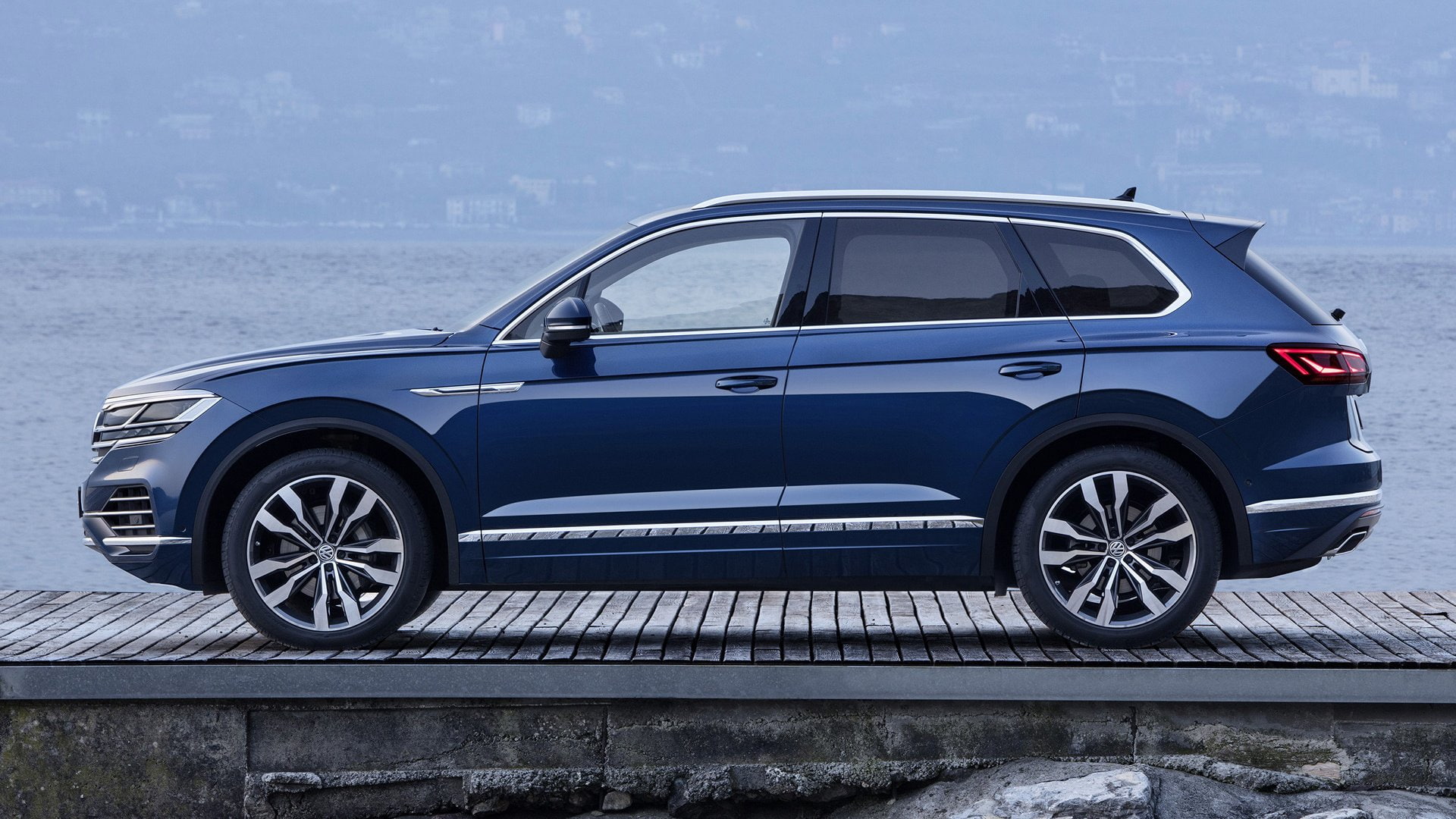 Luxury Car, Crossover Car, Volkswagen, Volkswagen Touareg, Blue Car, Car, Mid-Size Car, 1080P, SUV, HD Wallpaper