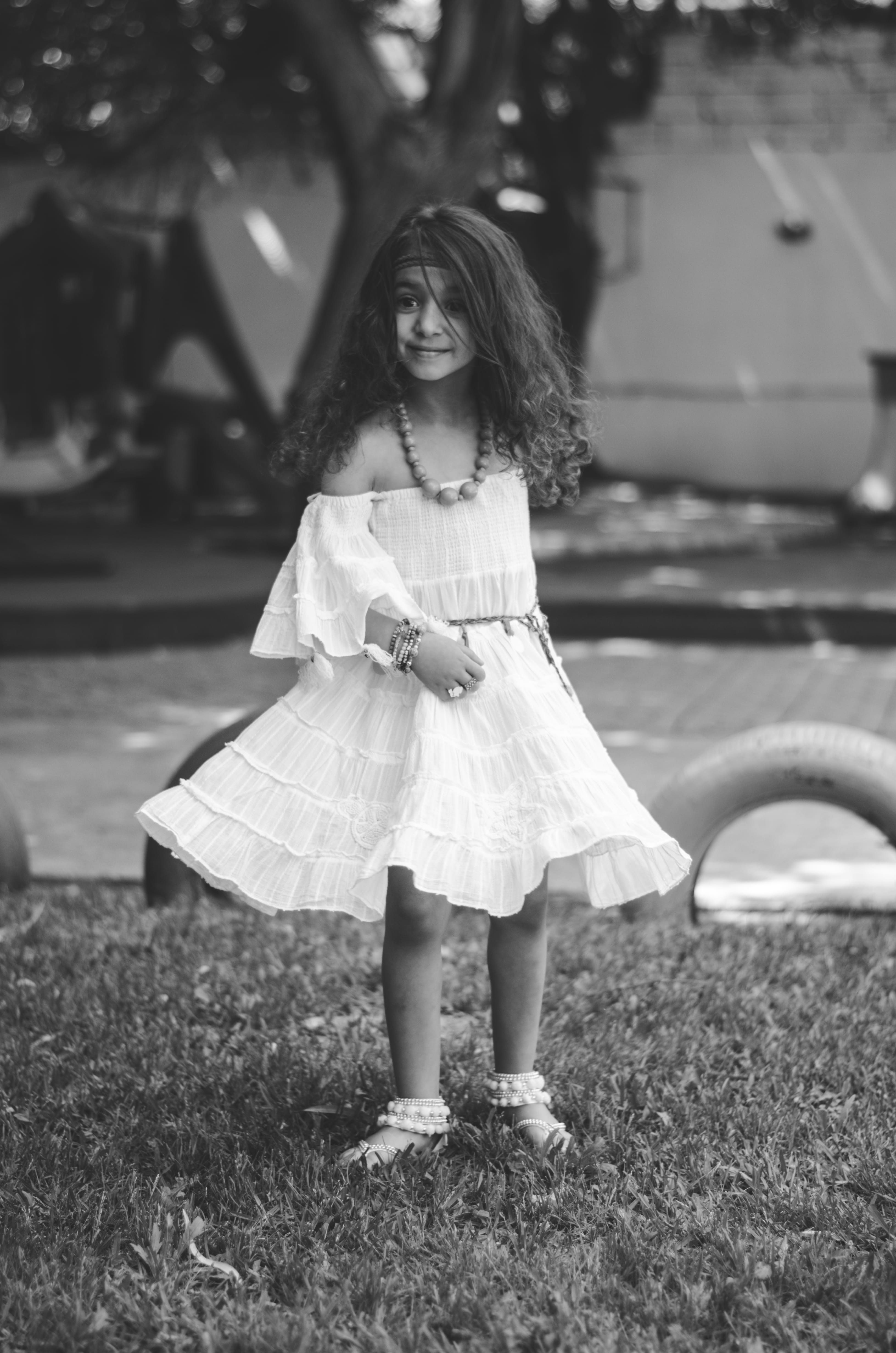 white, kid, focus on foreground, land, black and white, lifestyles, innocence, fashion show, fashion, portrait, libya, tripoli, hairstyle, 4K, spirit, Phone HD Wallpaper
