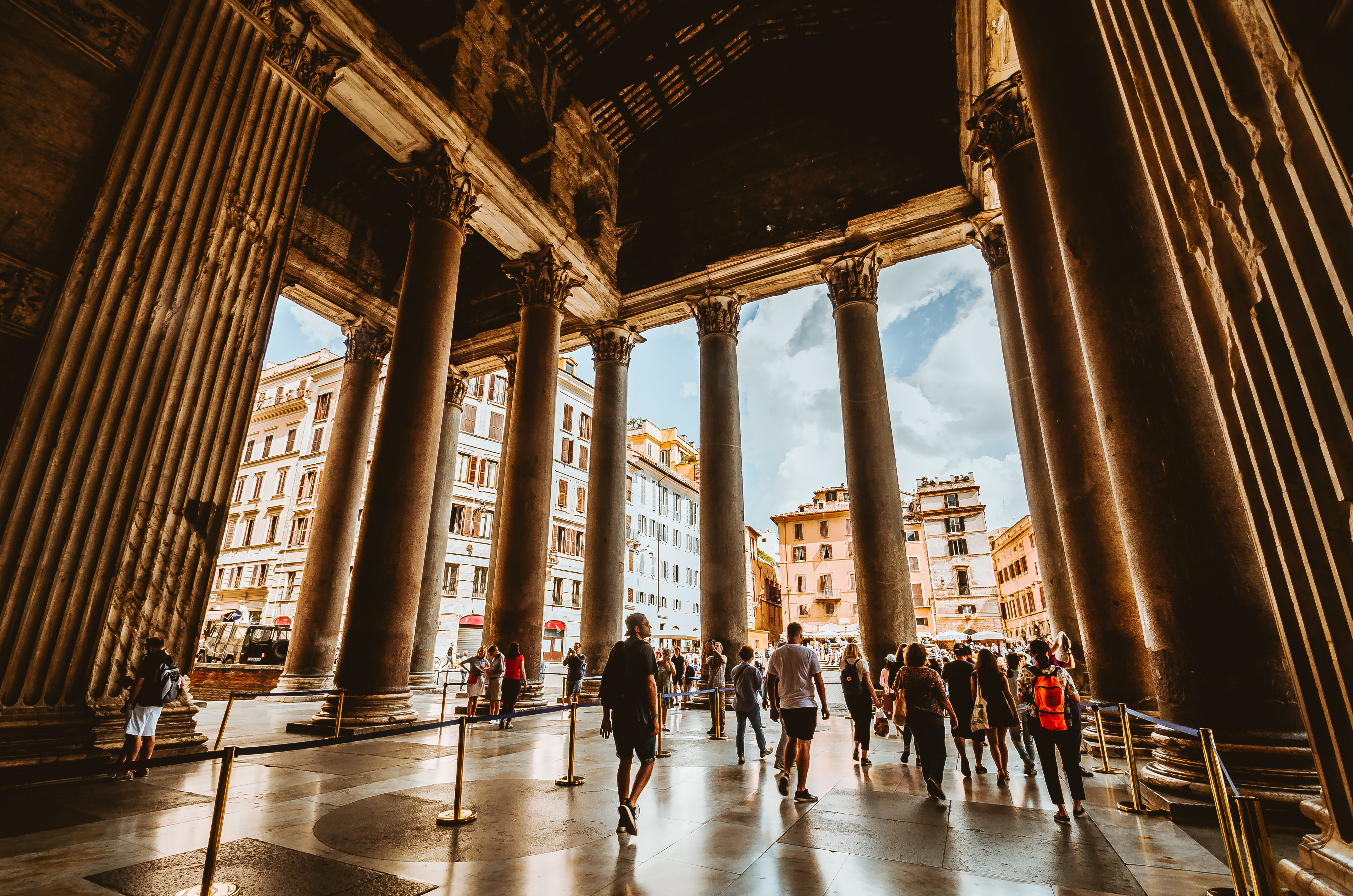 people, group of people, person, roma, history, architectural column, built structure, building, tourist, large group of people, pillar, column, outdoors, HD Wallpaper