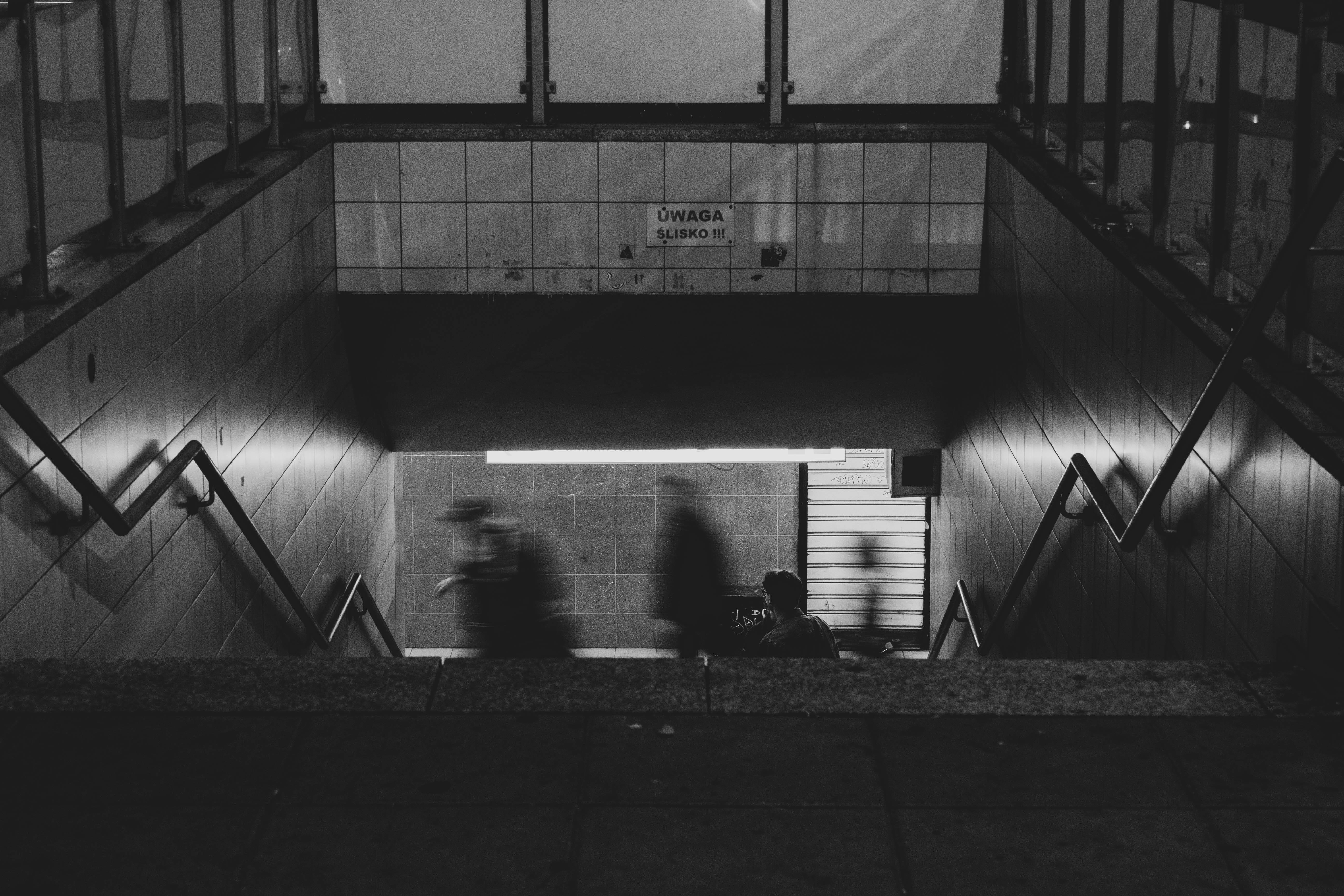 real people, banister, indoors, built structure, silhouette, staircase, unrecognizable person, train station, transportation, station, high angle view, HD Wallpaper