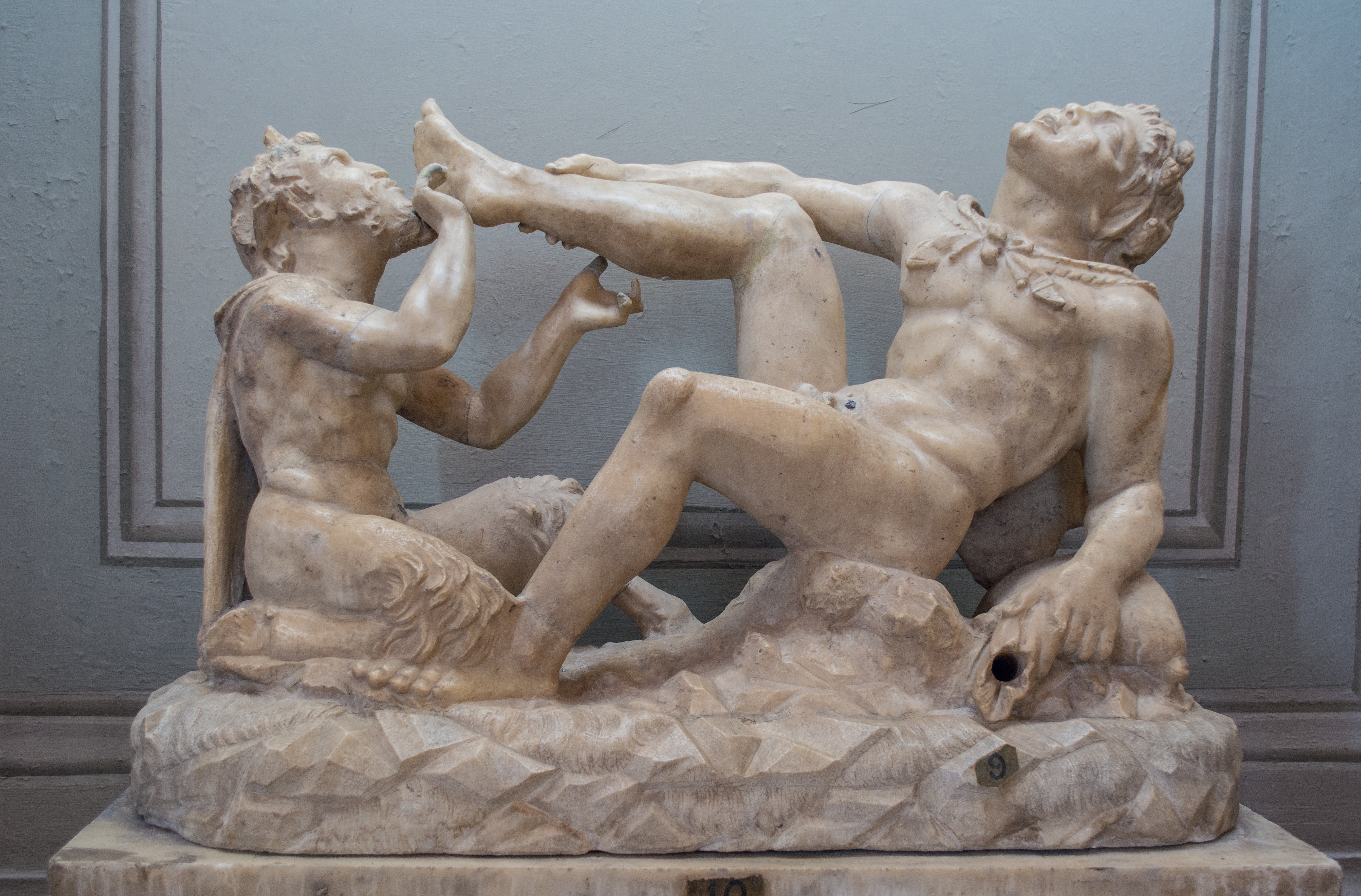 carving - craft product, museum, human representation, representation, statue, rome, sculpture, old, day, craft, no people, built structure, wall - building feature, HD Wallpaper
