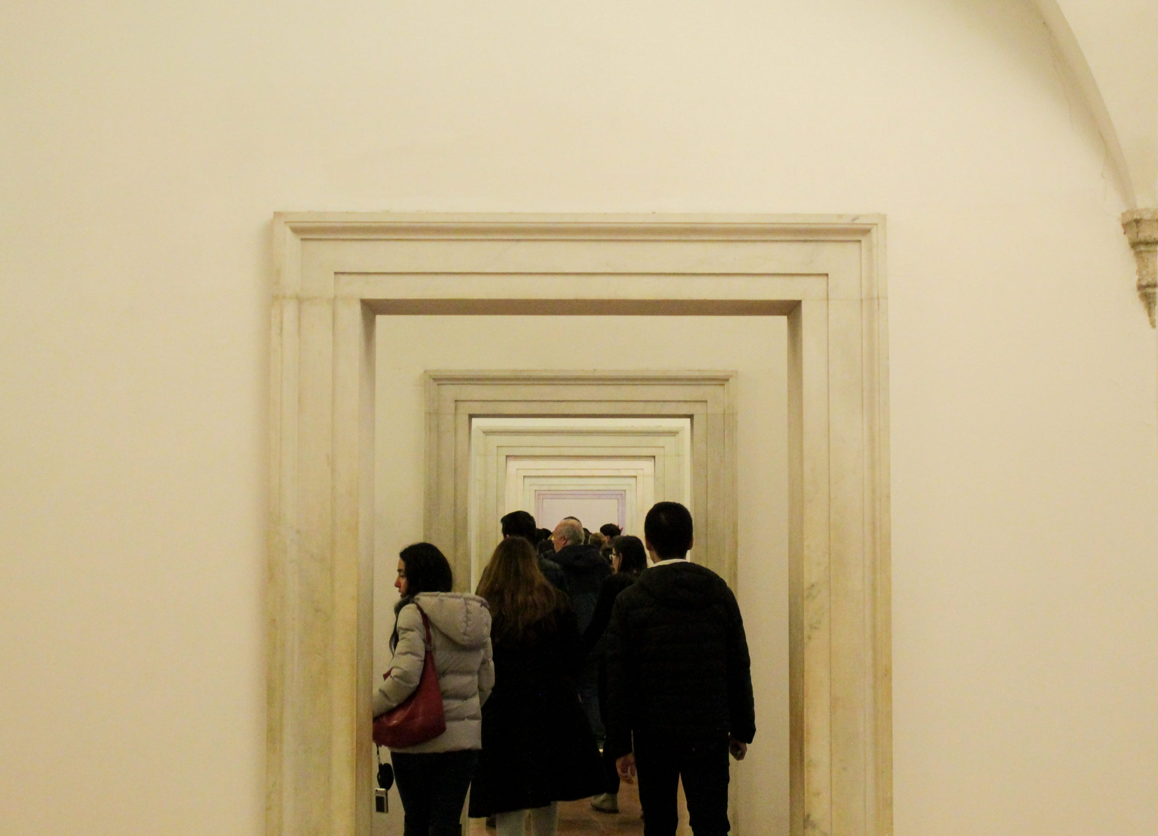 built structure, museo vaticano, men, indoors, vatican city, building, vatican museums, entrance, roma, women, medium group of people, standing, real people, HD Wallpaper