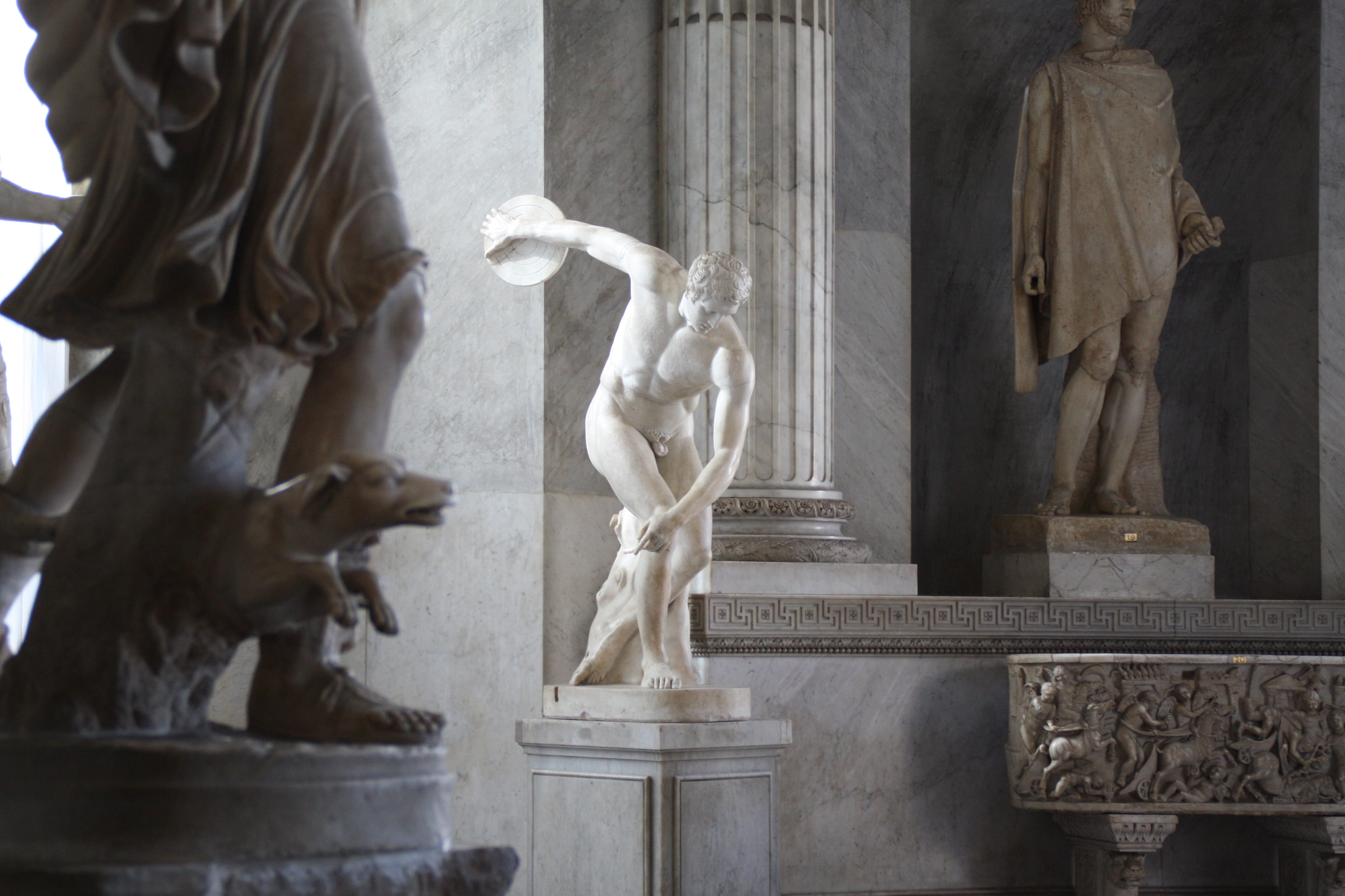 religion, roma, craft, male likeness, museum, building, sculpture, 4K, representation, built structure, human representation, vaticano, statue, building exterior, HD Wallpaper
