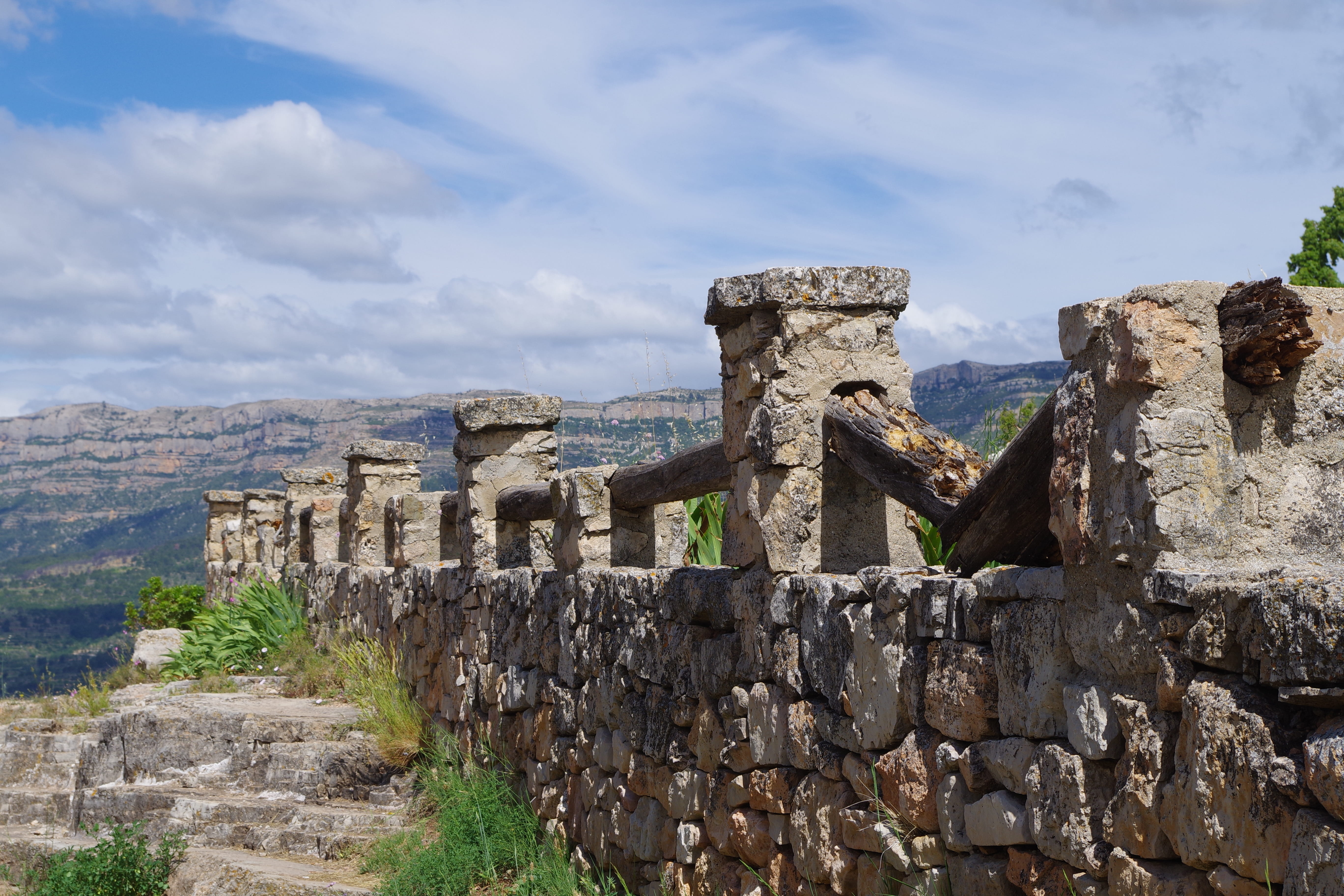 Sky, stone material, ancient civilization, ruined, view, no people, cloud - sky, tourism, Mountains, sky, peace of mind, archaeology, tour, holiday, solid, HD Wallpaper