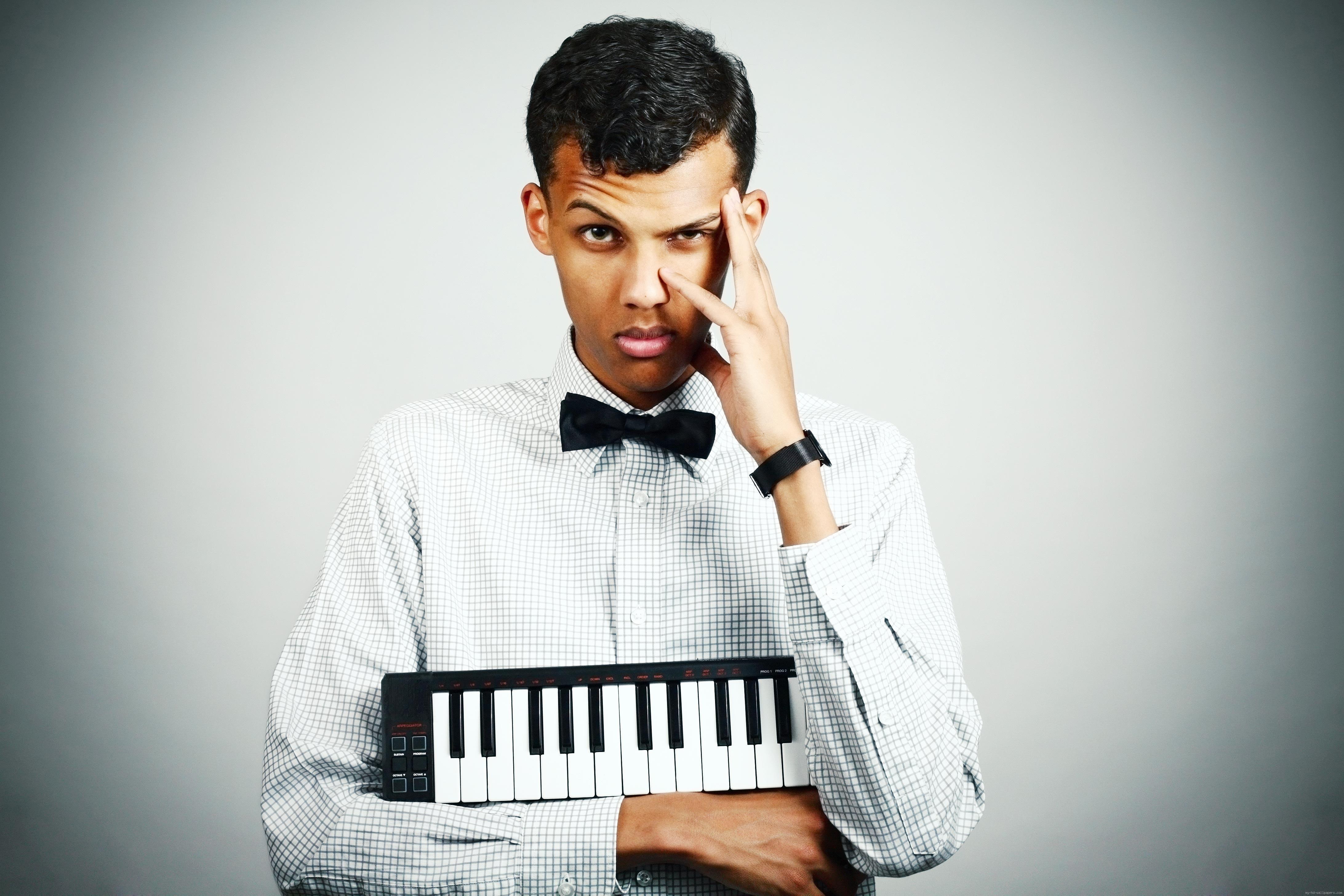 music, singer, melodica, celebrity, piano, stromae, 4K, black, HD Wallpaper