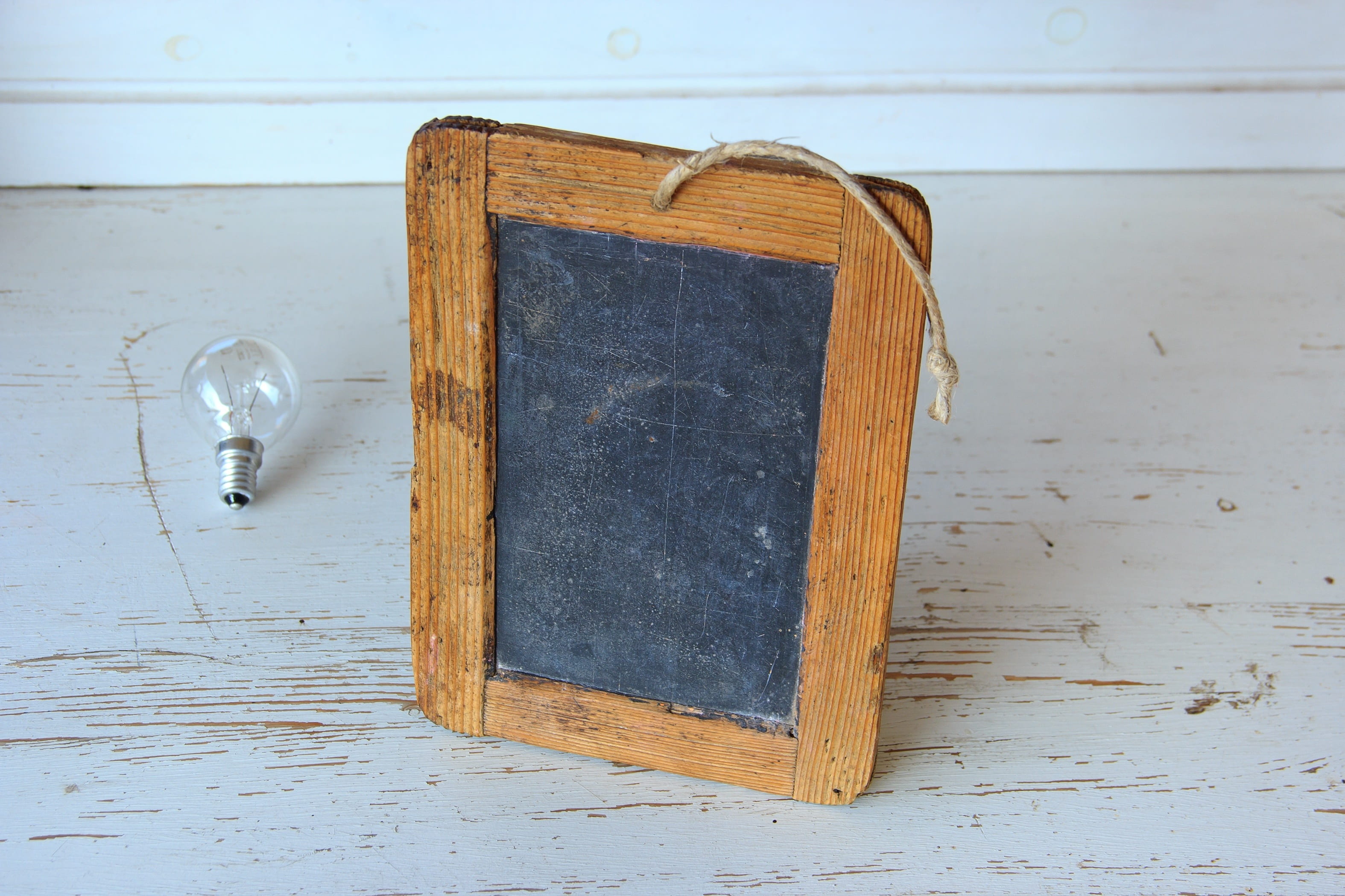 wood - material, cutting board, white, brown, wood, light, shape, frame, photo, old, table, blackboard, high angle view, focus on foreground, creativity, HD Wallpaper