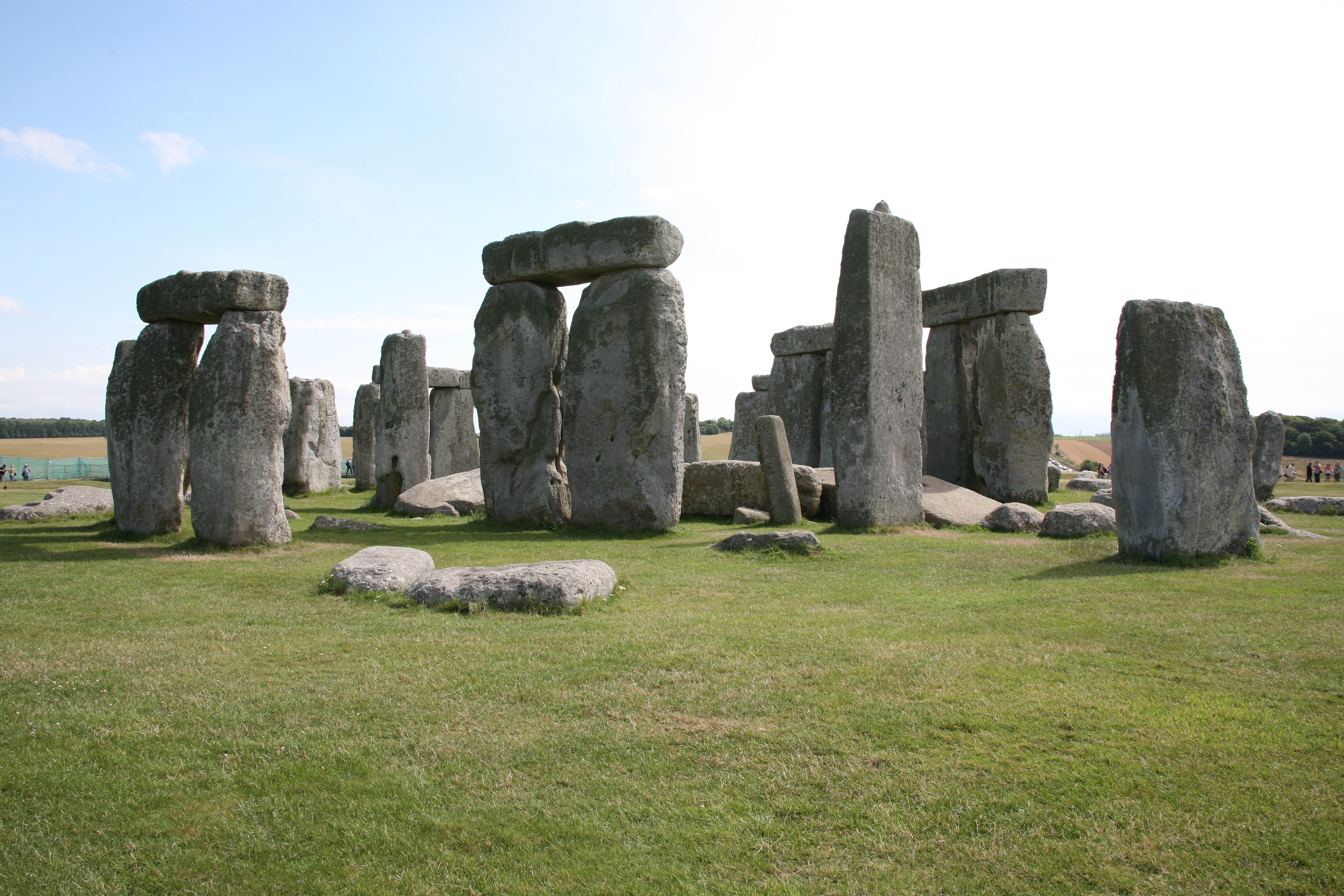 plant, field, day, travel destinations, history, ancient, 4K, ancient history, stone material, the past, nature, Landscape, architecture, Stonehenge, outdoors, HD Wallpaper