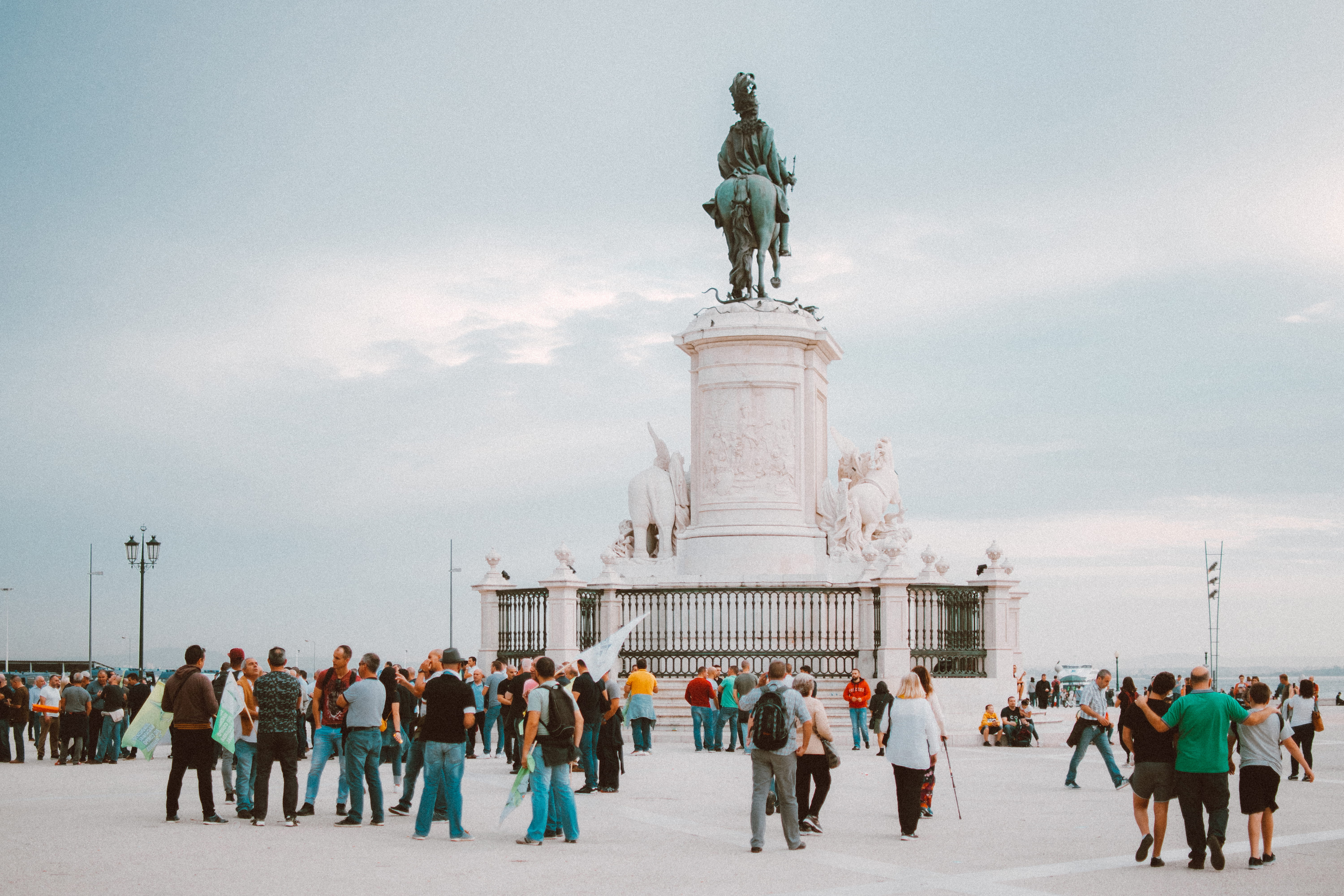 tourist, people, male likeness, 5K, sculpture, tourist attraction, representation, memorial, portugal, megalith, obelisk, travel, real people, travel destinations, HD Wallpaper