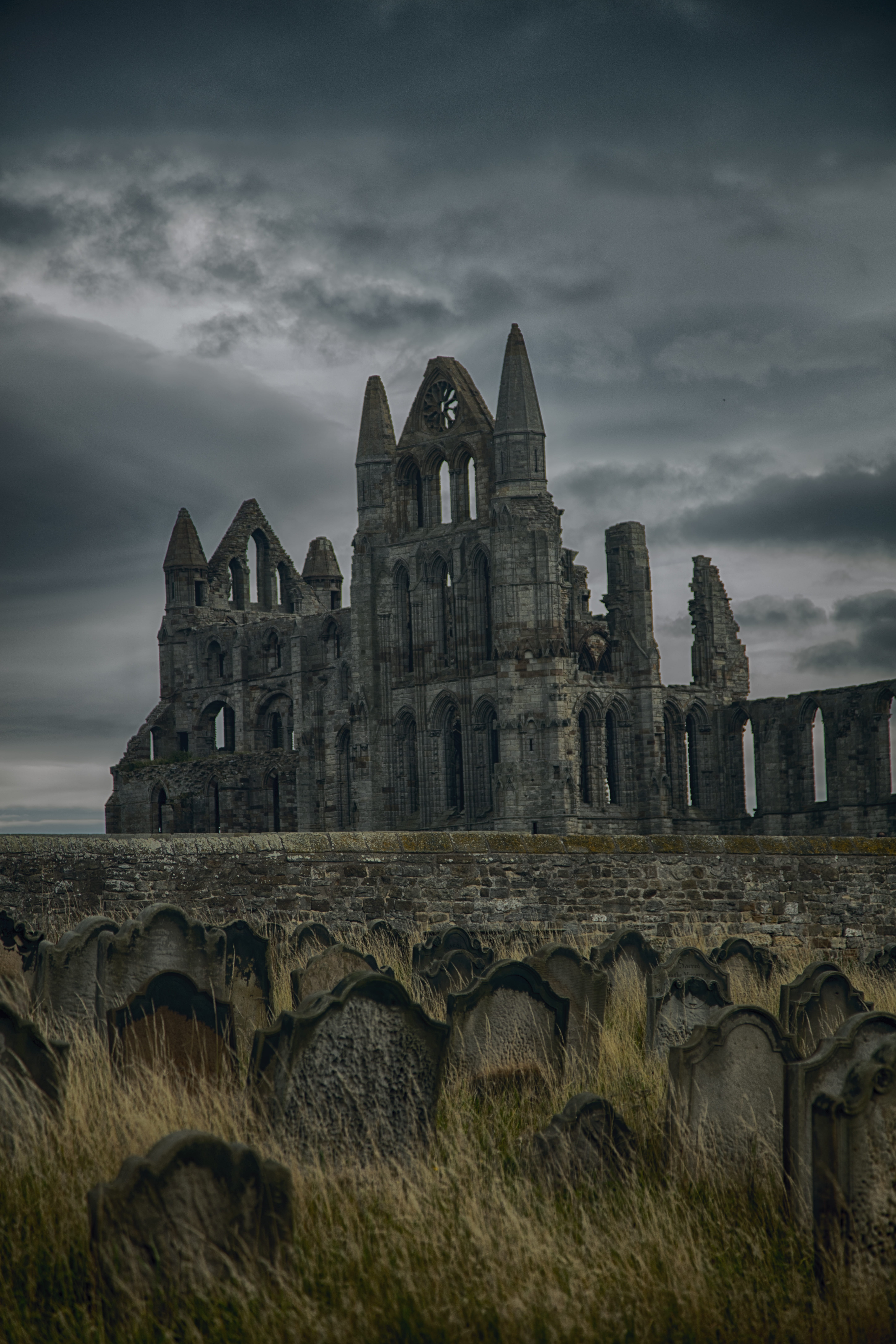 summer, old, britain, landmark, whitby, the past, sky, uk, abbey, outdoors, england, 8K, british, famous, building exterior, ancient, dracula, yorkshire, Phone HD Wallpaper