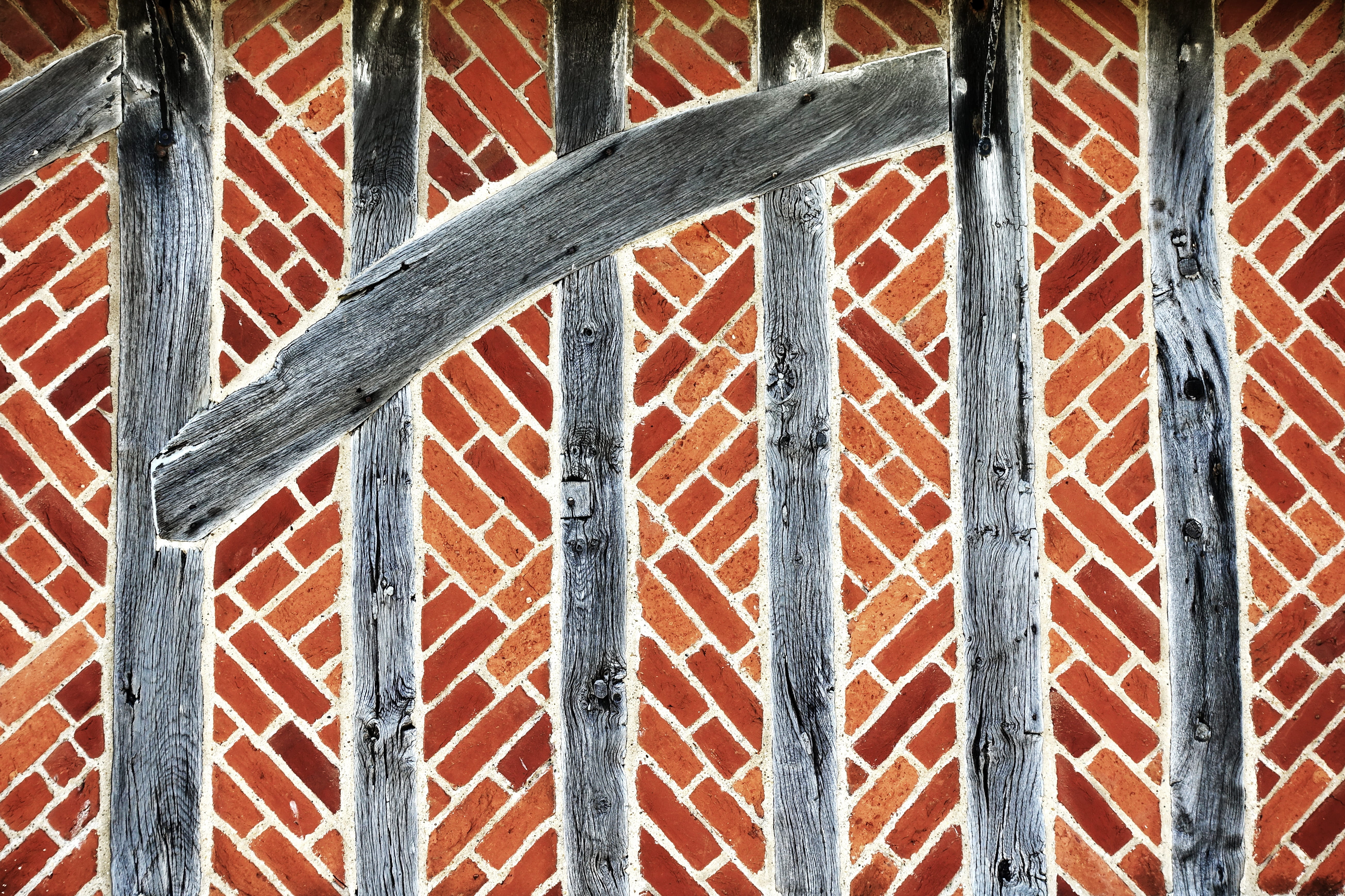 sunlight, backgrounds, ancient, half timbered, boundary, plank, english, antique, diagonal, wall - building feature, vintage, landmark, red, architecture, HD Wallpaper