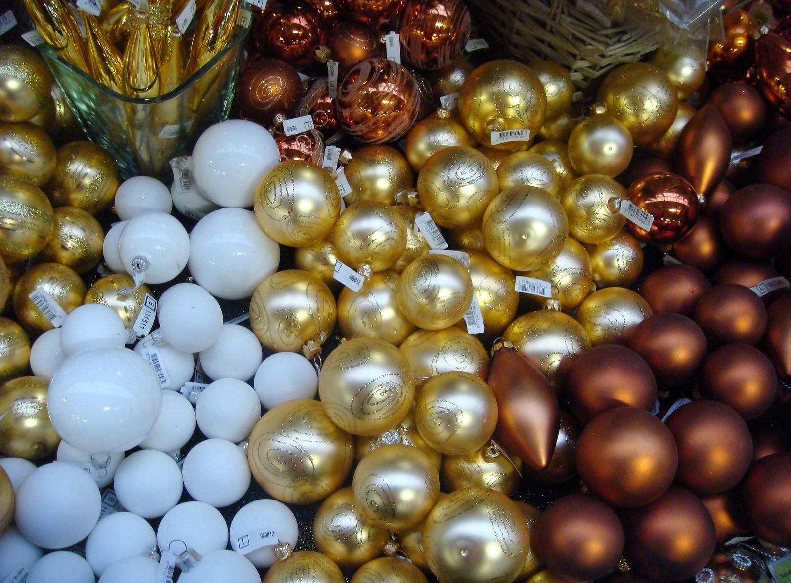retail, gold colored, indoors, store, close-up, yellow, variation, for sale, abundance, lot, christmas ornament, still life, full frame, celebration, christmas decorations, HD Wallpaper