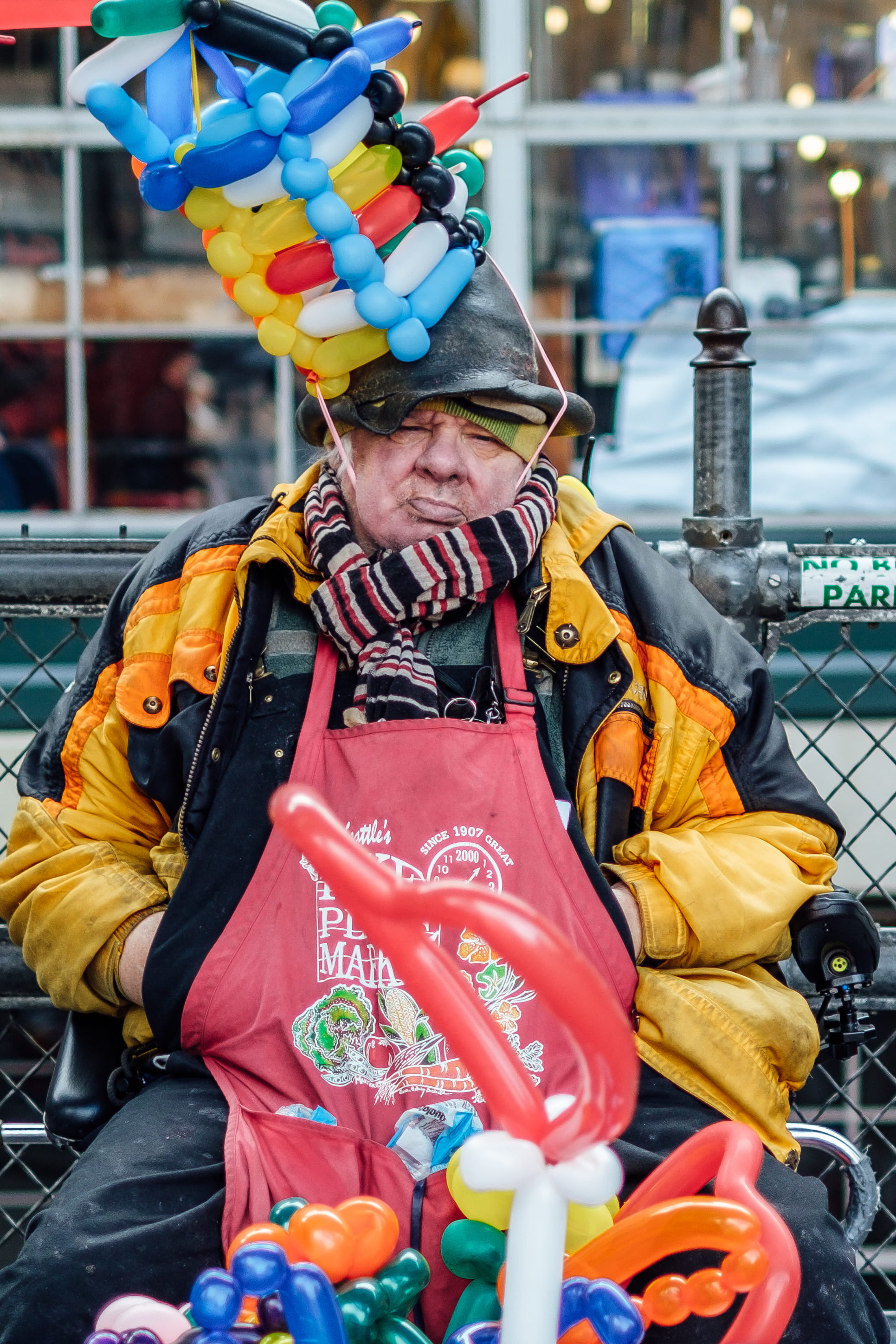 festival, finger, color, portrait, 2K, story, one person, yellow, celebration, clothing, multi colored, mug, standing, hat, beside, focus on foreground, Phone HD Wallpaper