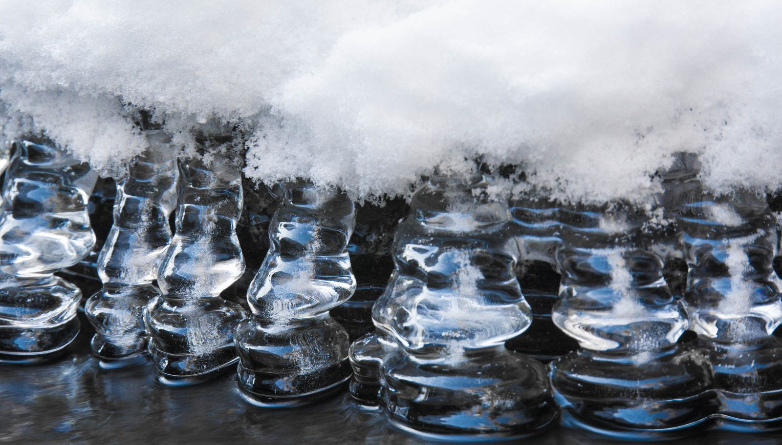 winter, water, art, macro, reflexions, ice, textures, 720P, frozen, sculptures, nature, HD Wallpaper