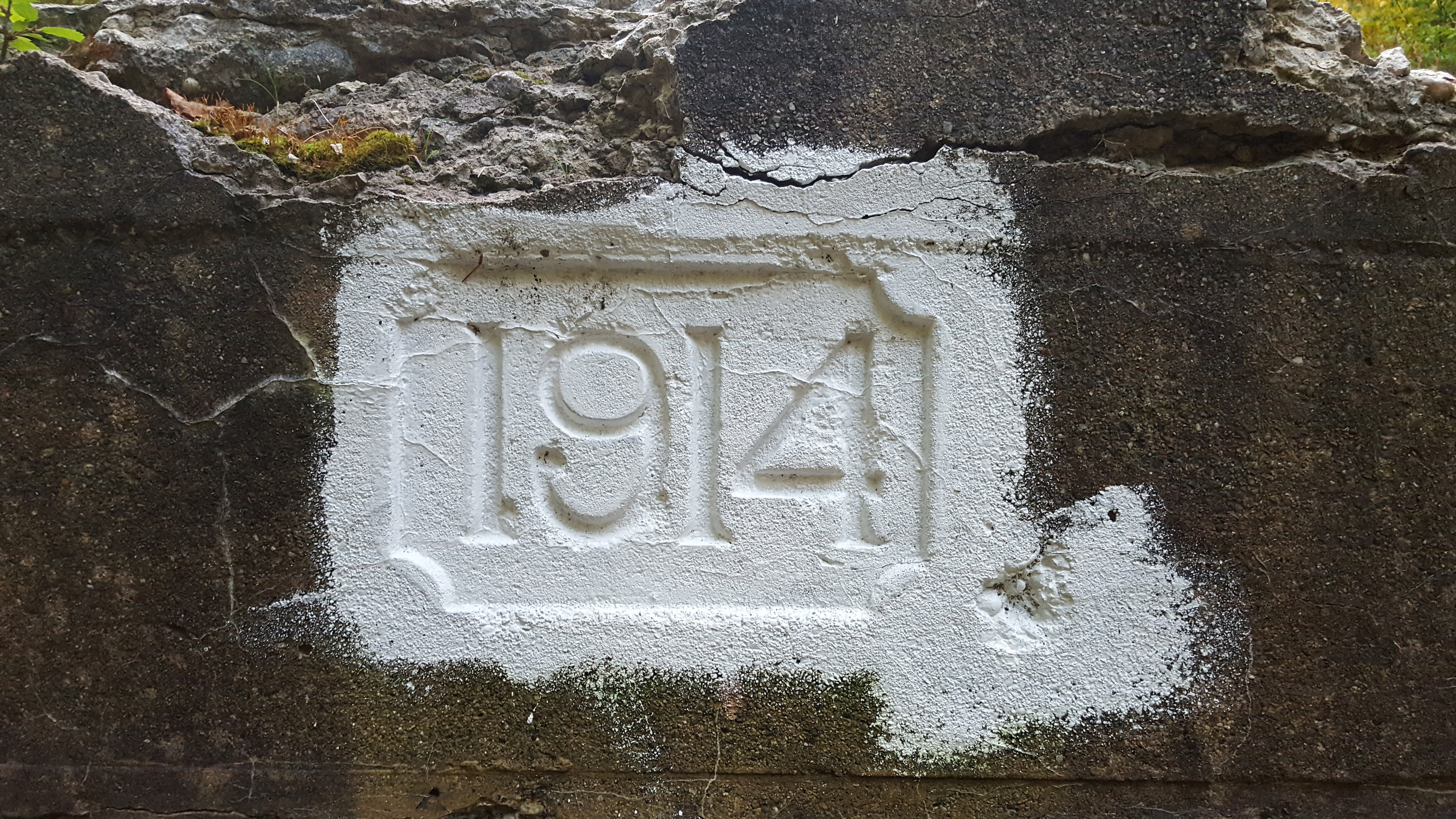 1914, painted, date, text, uneven, bridge, carving - craft product, day, abandoned, old, wall - building feature, vintage, aged, communication, built structure, HD Wallpaper