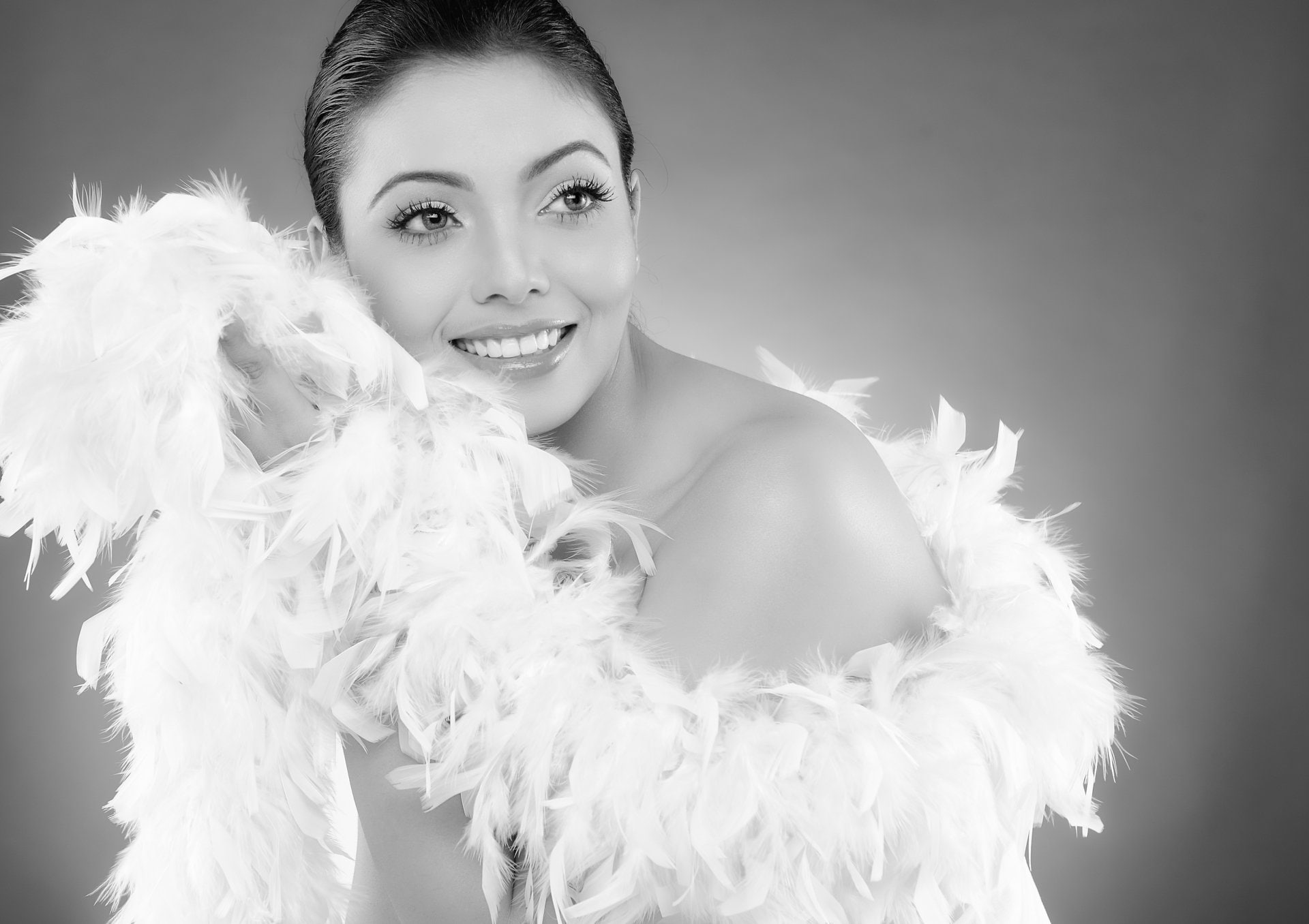 Smile, Indian, 1080P, Anju Biswas, Black and White, Models, HD Wallpaper