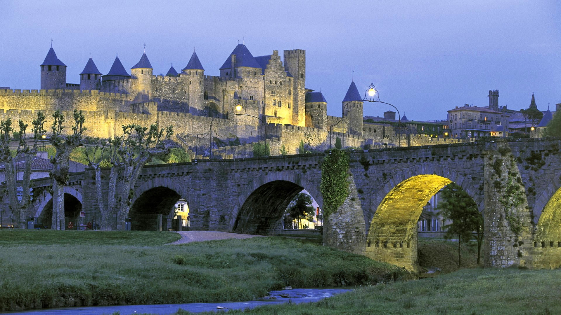 connection, ancient, castle, building, bridge - man made structure, arch, sky, building exterior, no people, arch bridge, outdoors, history, built structure, HD Wallpaper