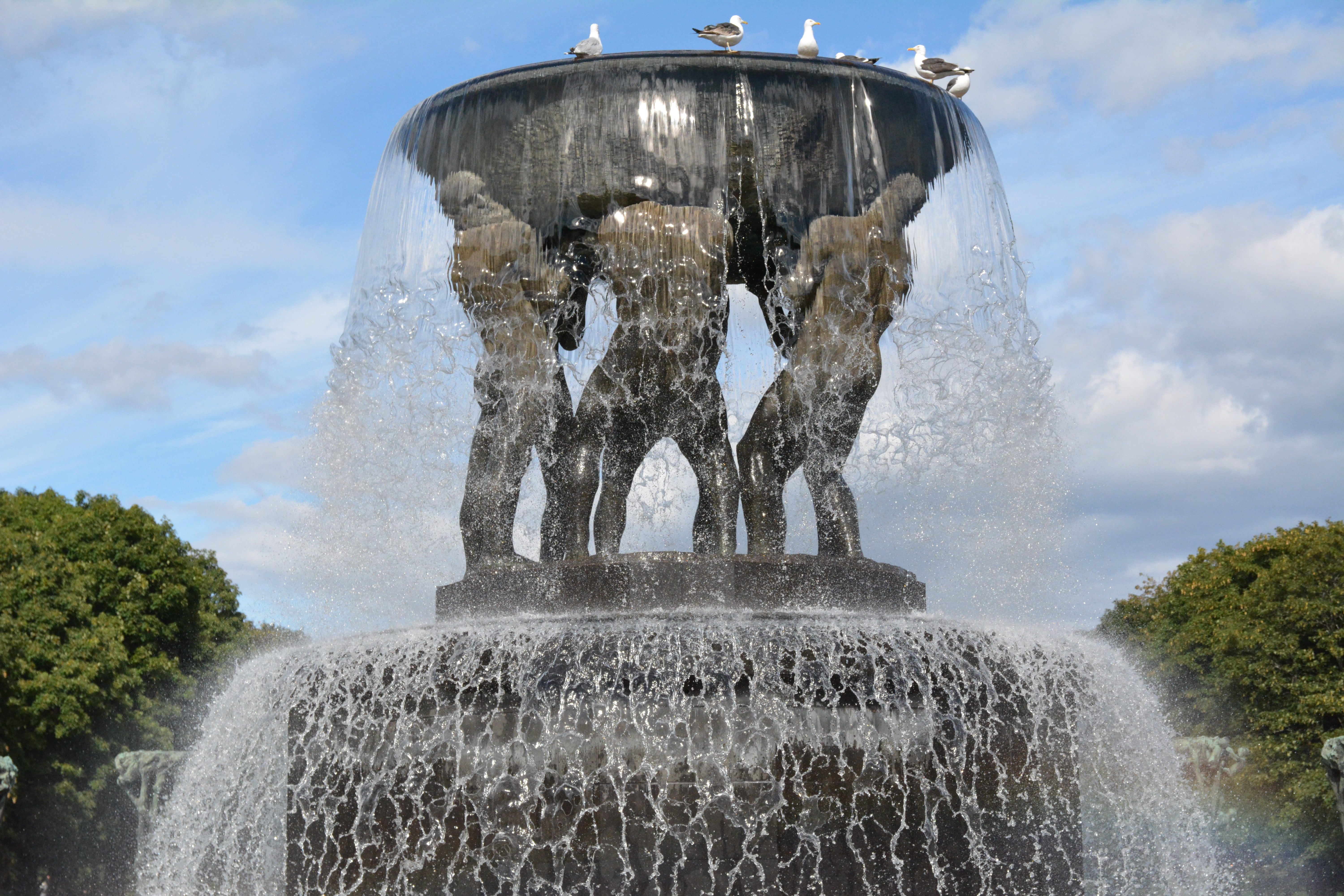 fountain, splashing, blurred motion, travel, flowing water, scandinavia, sky, water, vigeland park, monument, sculpture, 5K, no people, motion, park, day, HD Wallpaper