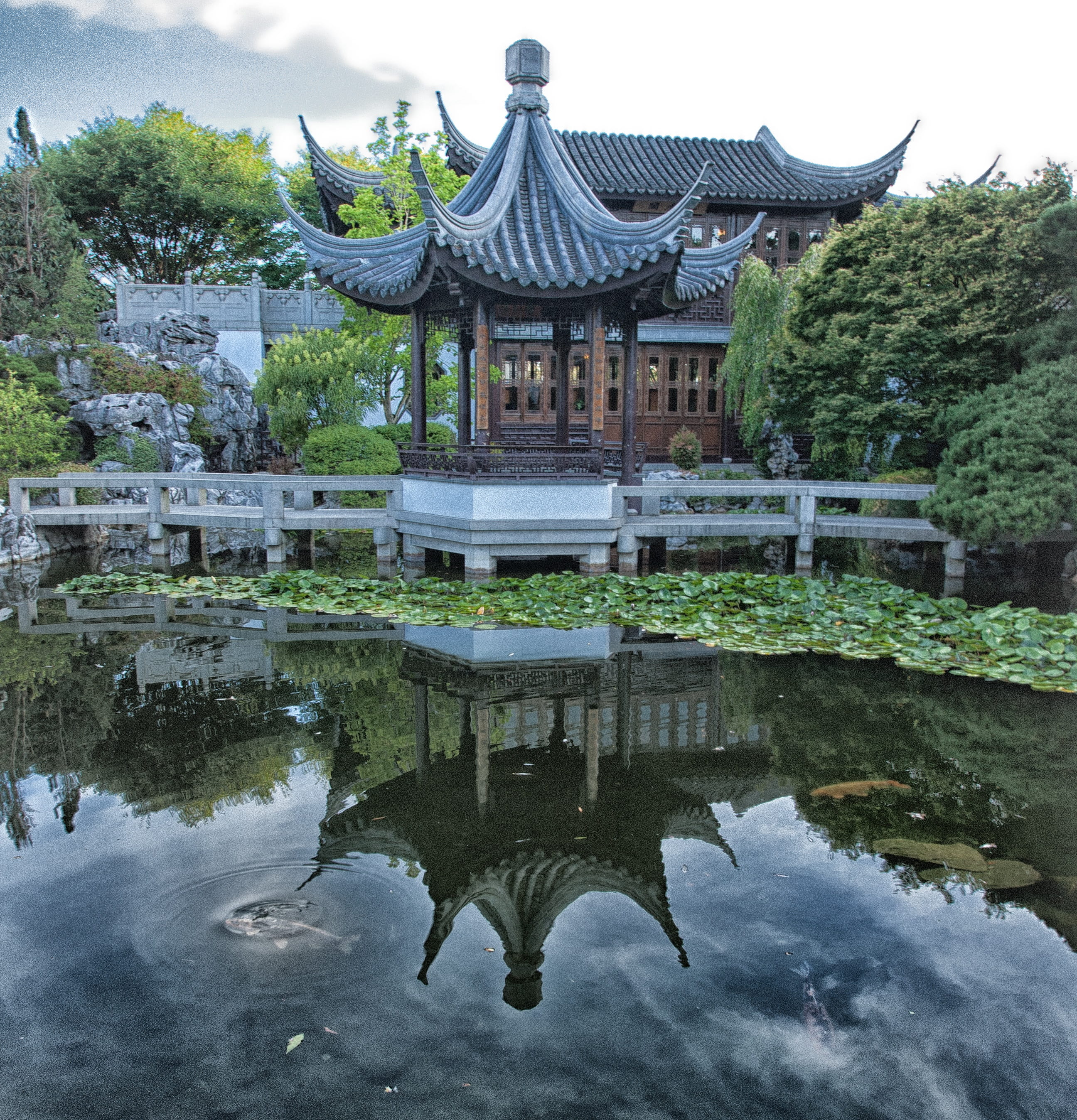 architecture, near, sky, waterfront, reflection, travel destinations, pagoda, garden, built structure, tree, lake, plant, nature, building exterior, body, Phone HD Wallpaper