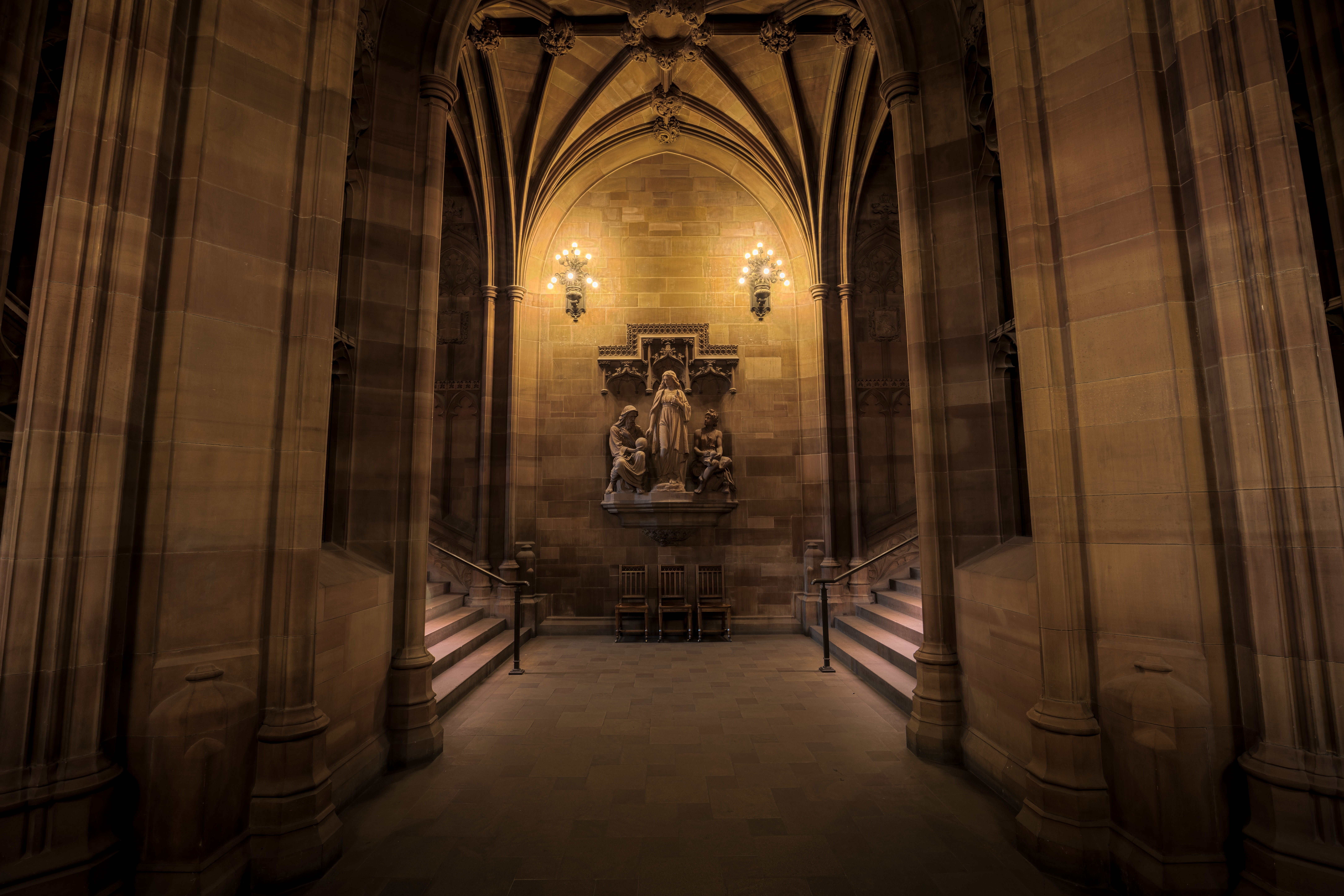no people, statue, direction, interior, lighting equipment, english, ceiling, building, illuminated, indoors, 8K, steps, architecture, entrance, the way forward, HD Wallpaper