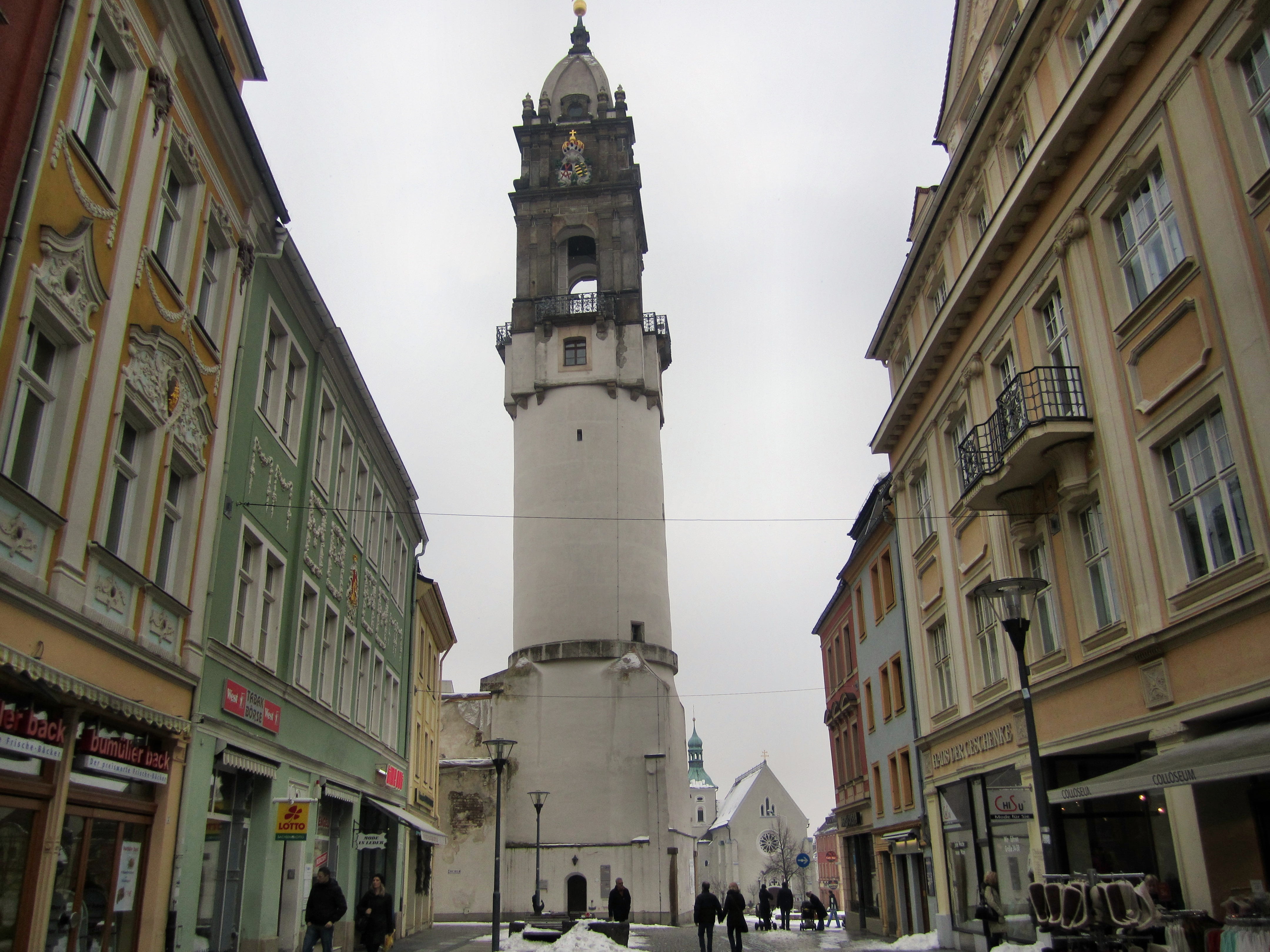 women, day, tower, history, bautzen, building exterior, street, travel, reichentum and kornmarktplatz, outdoors, city, the past, architecture, group of people, HD Wallpaper