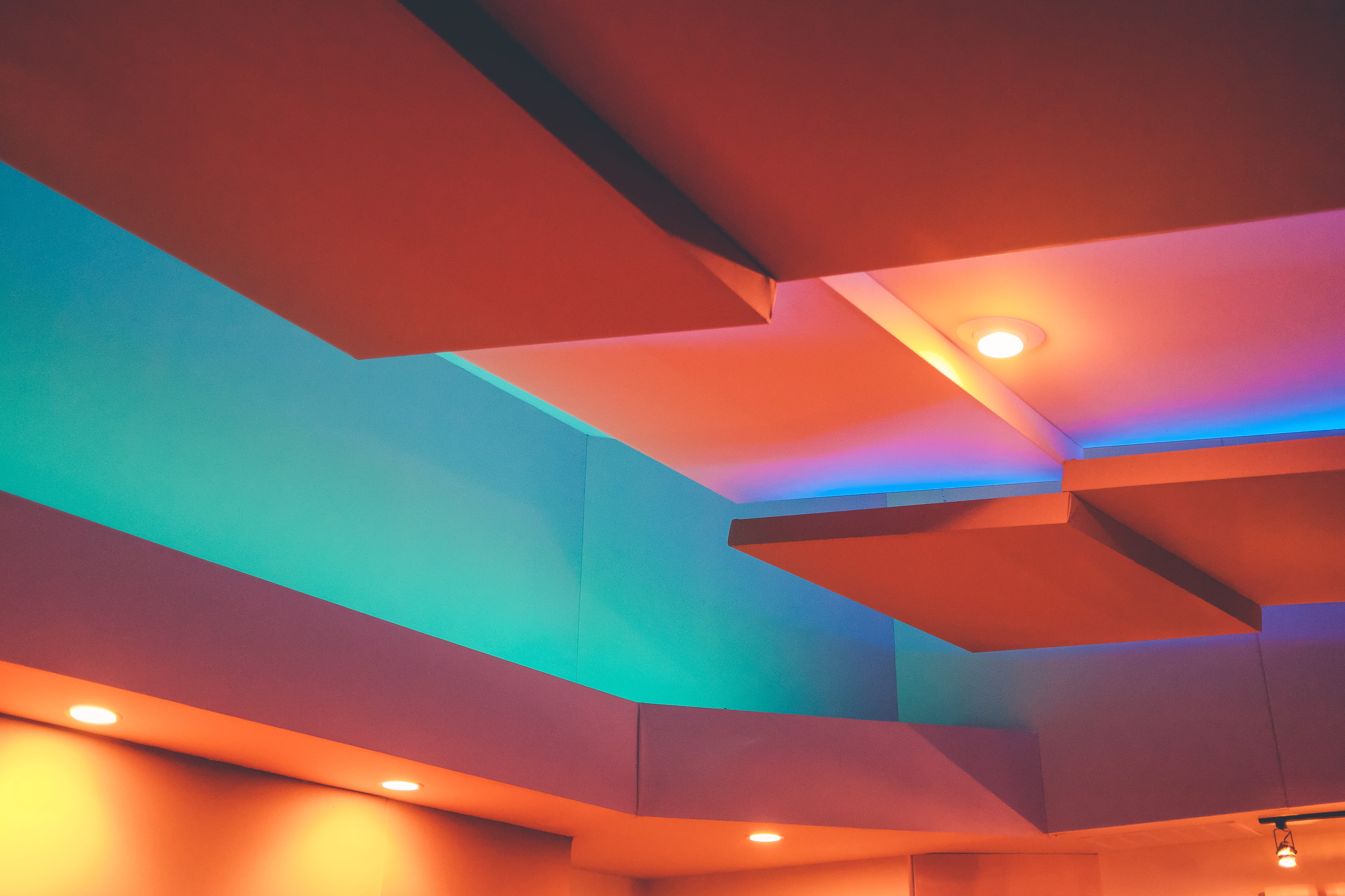 nightlife, lighting equipment, full frame, provo, teal, red, architecture, no people, design, luxury, illuminated, ceiling, low angle view, abstract, interior design, HD Wallpaper