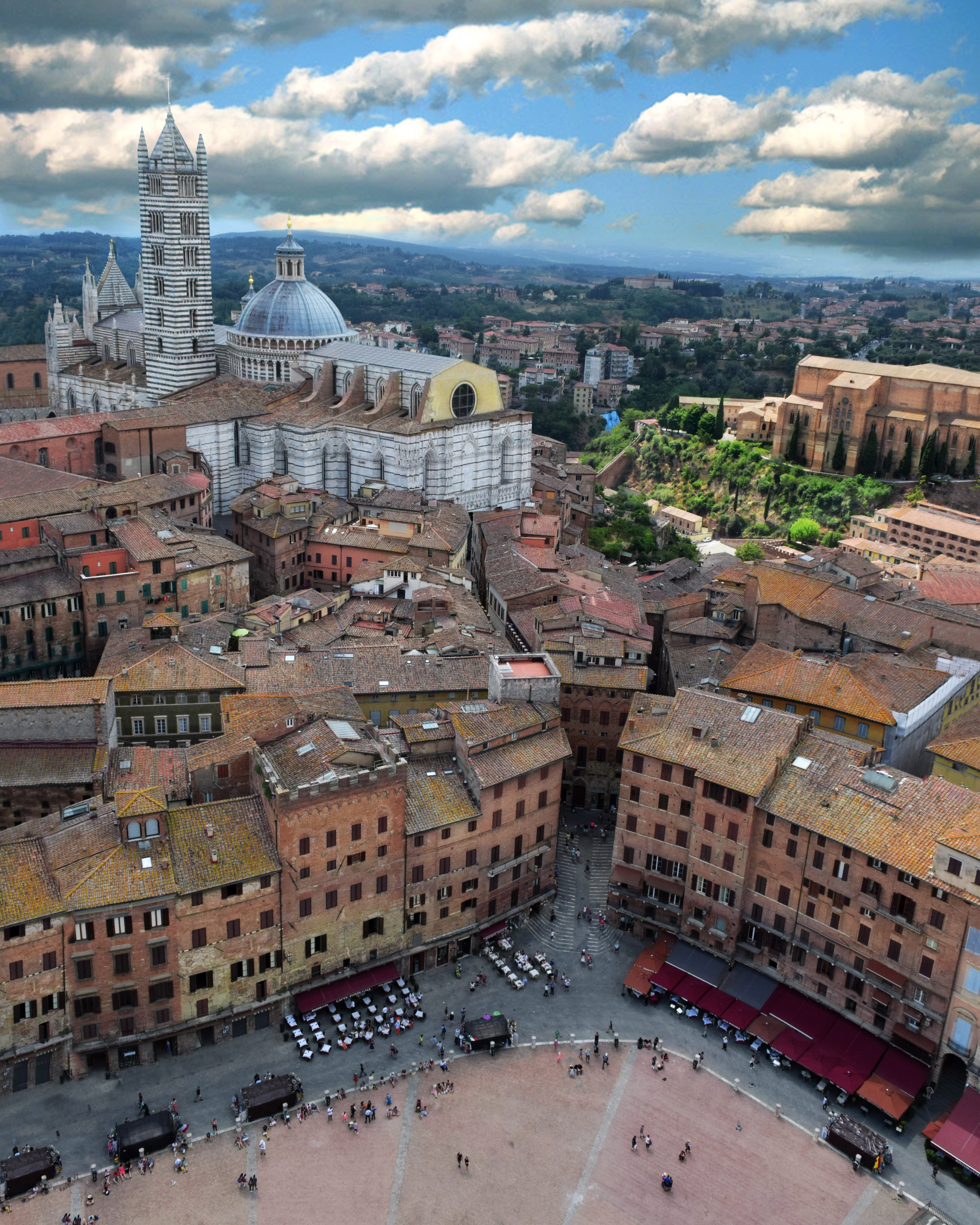 crowd, outdoors, village, skyscraper, summer, community, architecture, sky, siena, built structure, townscape, cloud - sky, building, building exterior, Phone HD Wallpaper