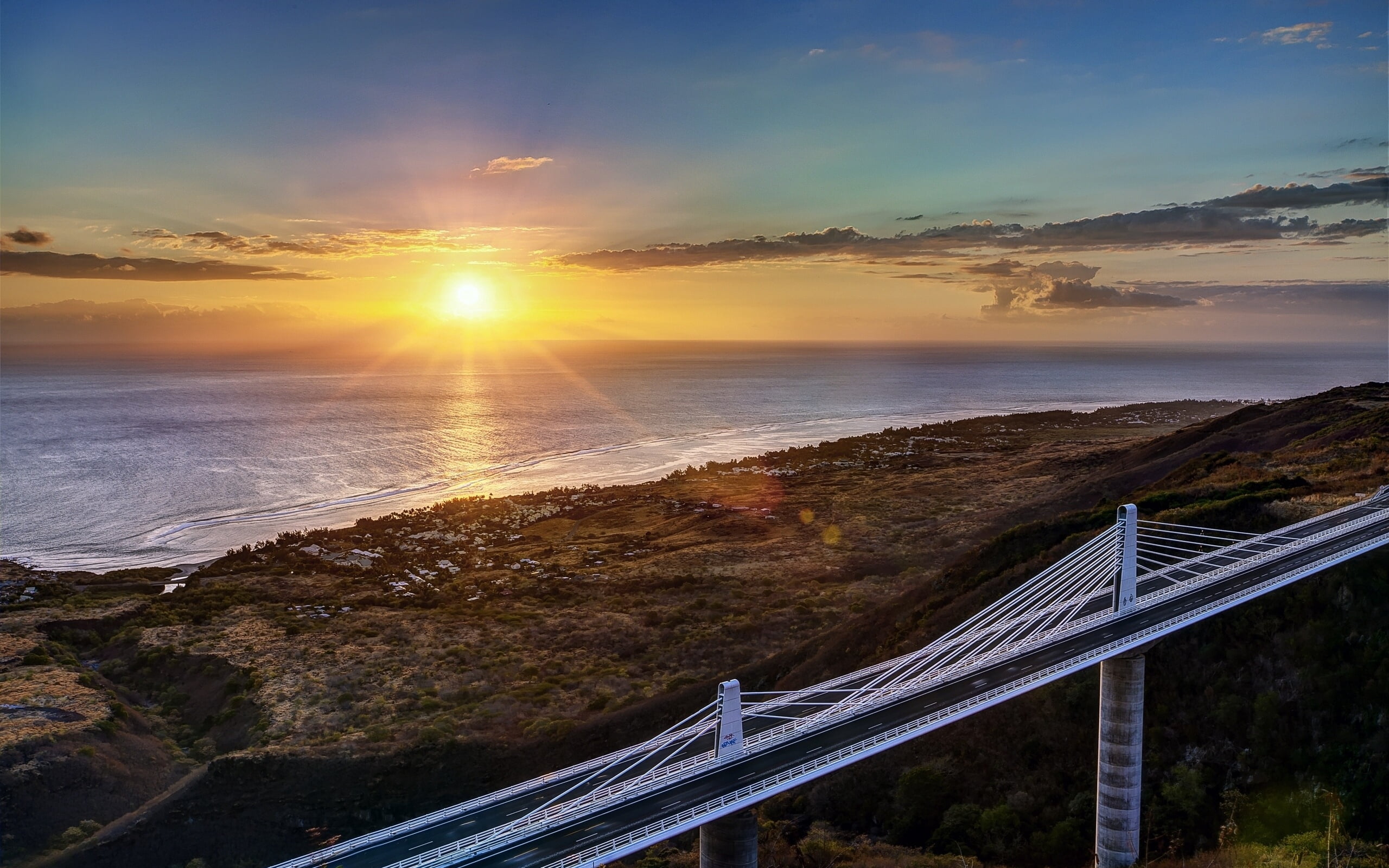 traffic, highway, no People, ocean, beach, road, uSA, sea, bay Of Water, vacations, mountain, famous Place, cloud - Sky, dusk, outdoors, 2K, sun, travel Destinations, HD Wallpaper