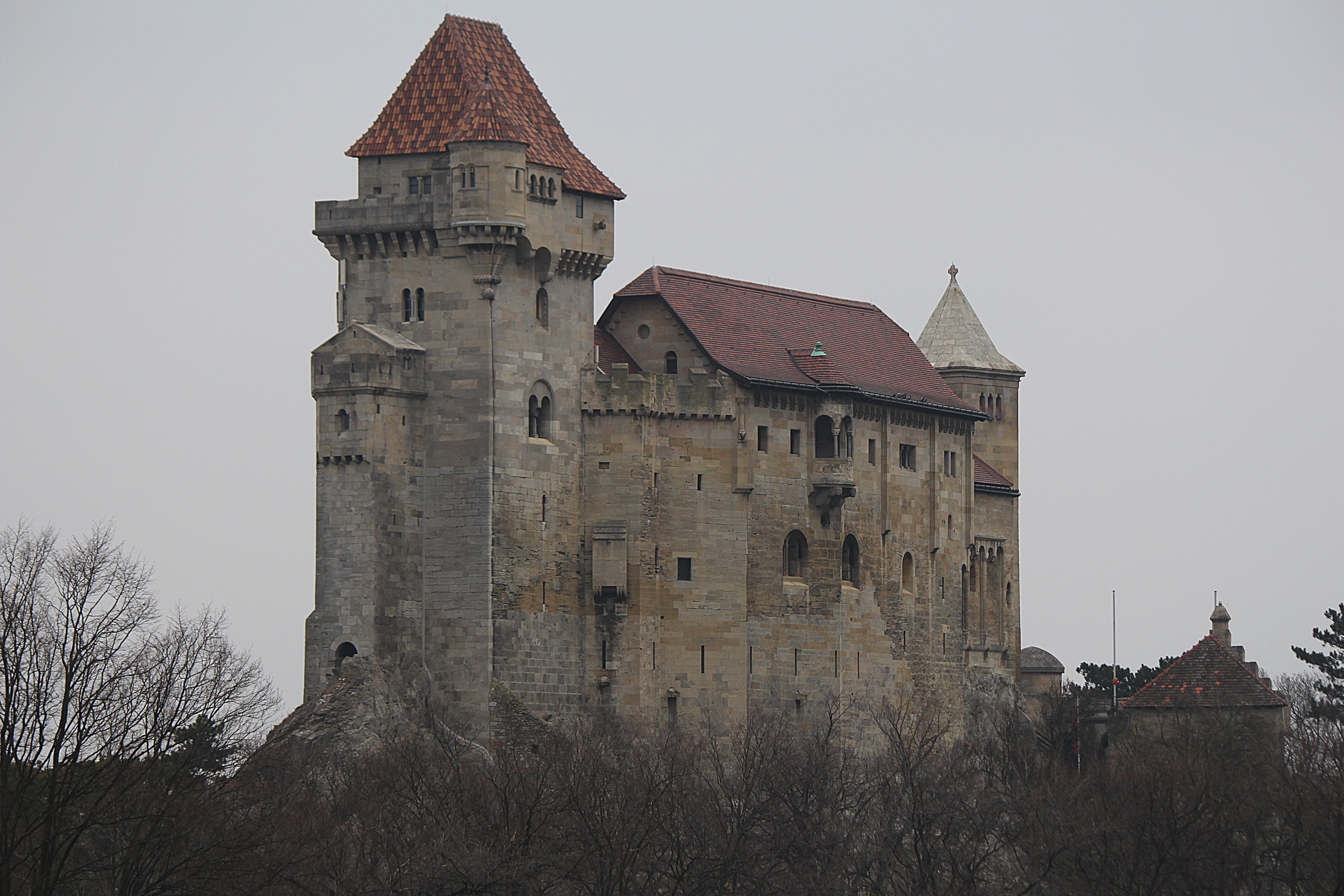 5K, day, knights castle, spire, clear sky, old, tower, tree, low angle view, building, lichtenstein, built structure, outdoors, burg lichtenstein, travel, HD Wallpaper