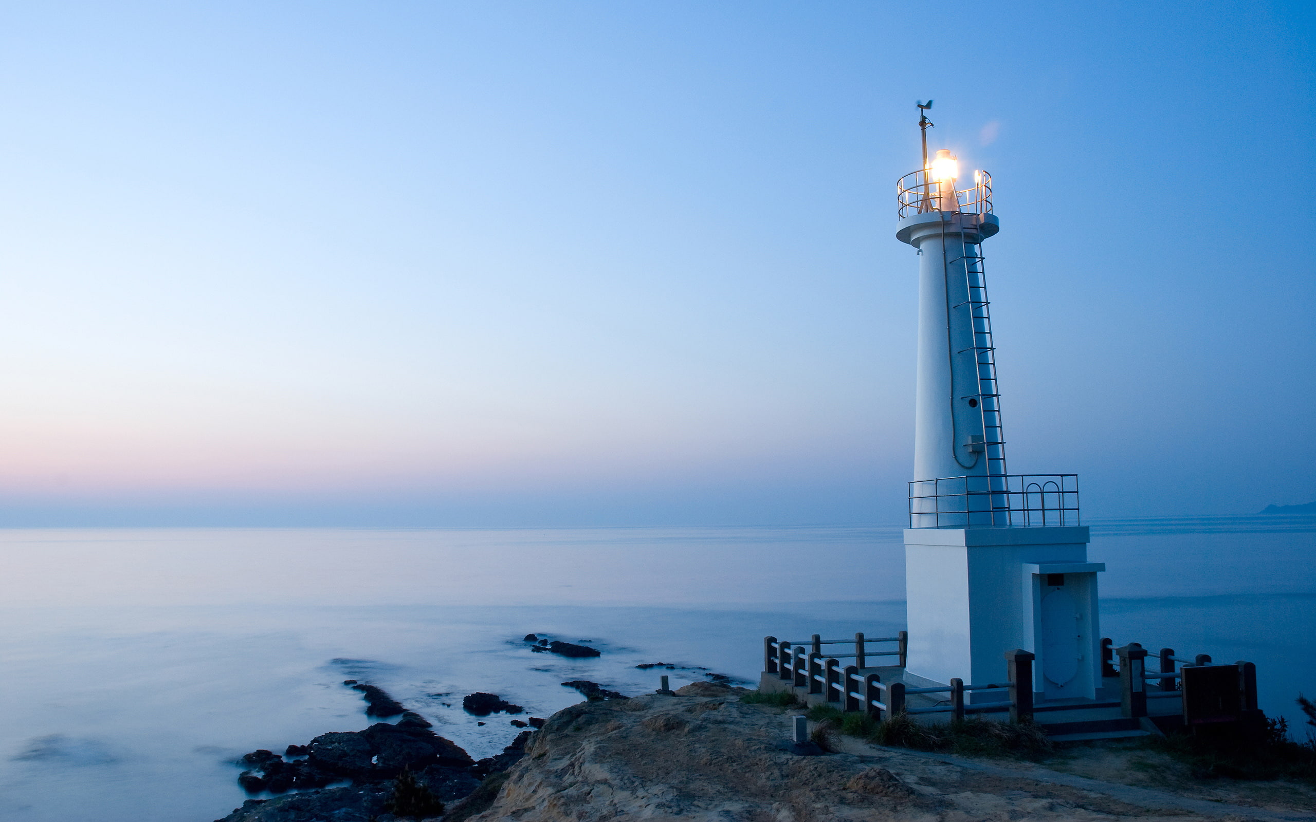 seascape, tower, wakamatsubeach, ocean, lights, blue, sky, 2K, photography, watch, water, architecture, lighthouses, beach, wakamatsu, HD Wallpaper