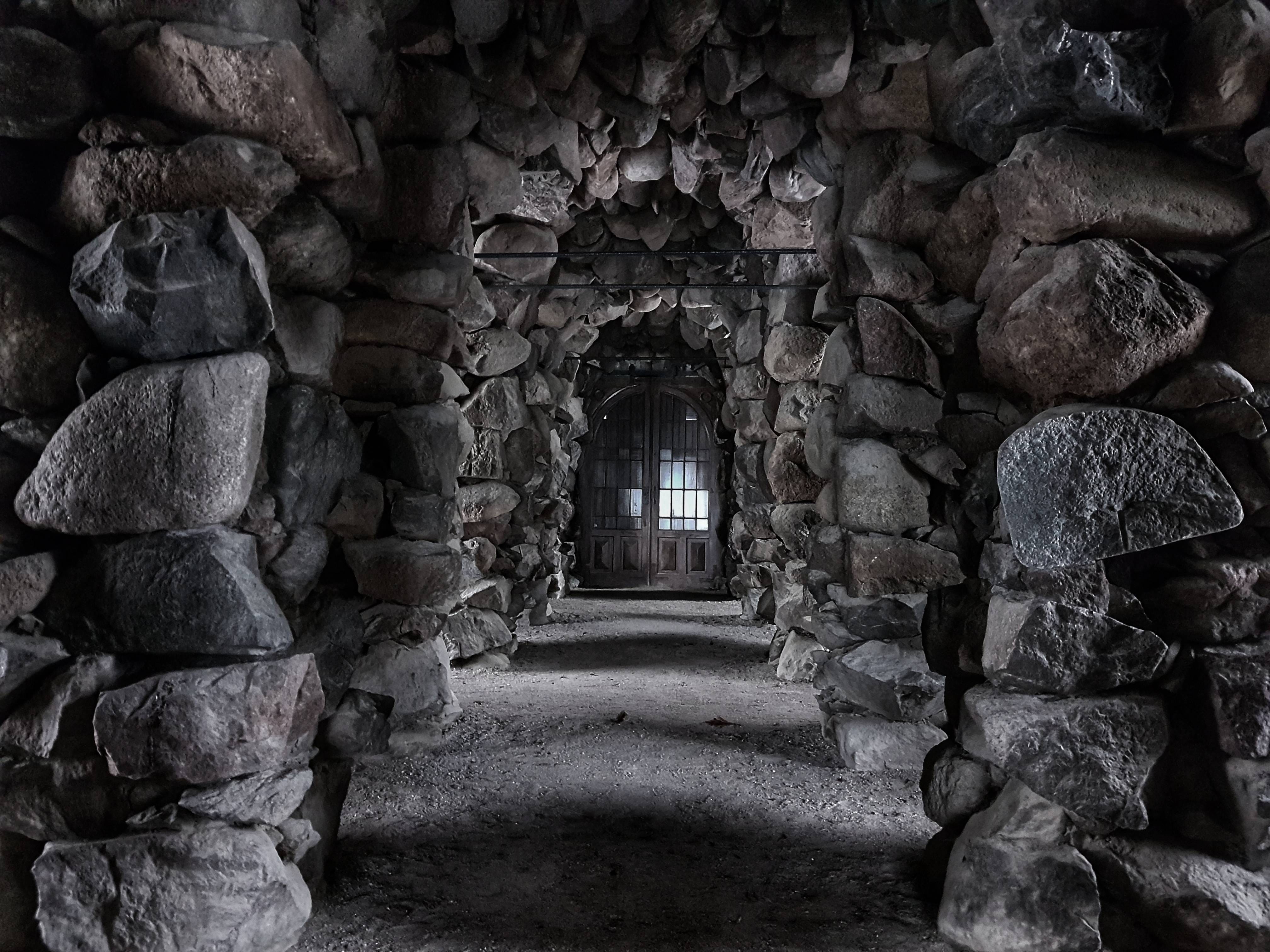 old, day, indoors, no people, walkway, the past, travel destinations, architecture, the way forward, direction, stone material, arch, ruined, pillars, built structure, HD Wallpaper