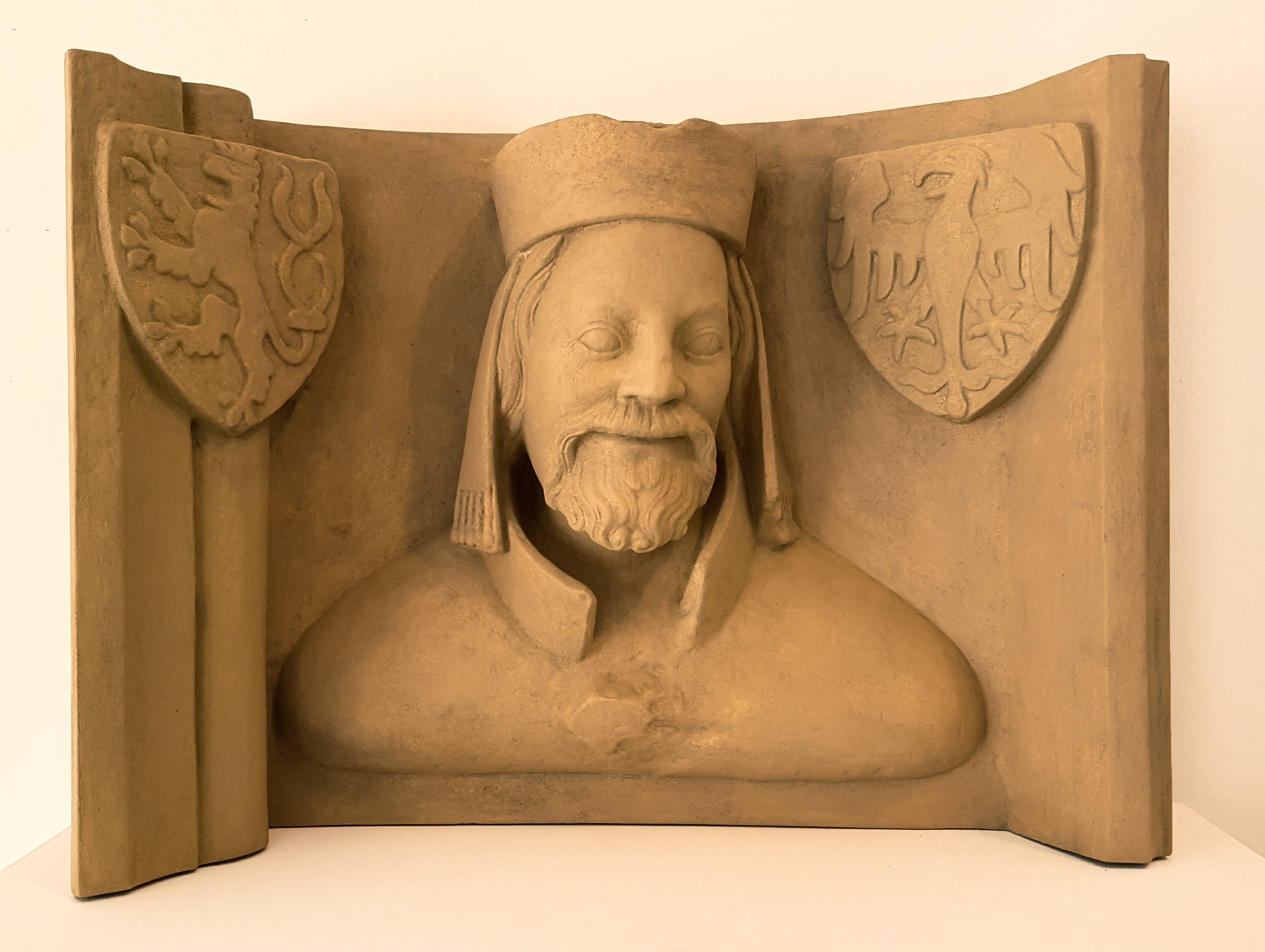 architecture, carving - craft product, triforium, gothic, charles iv, archaeology, male likeness, indoors, history, 2K, representation, statue, creativity, HD Wallpaper