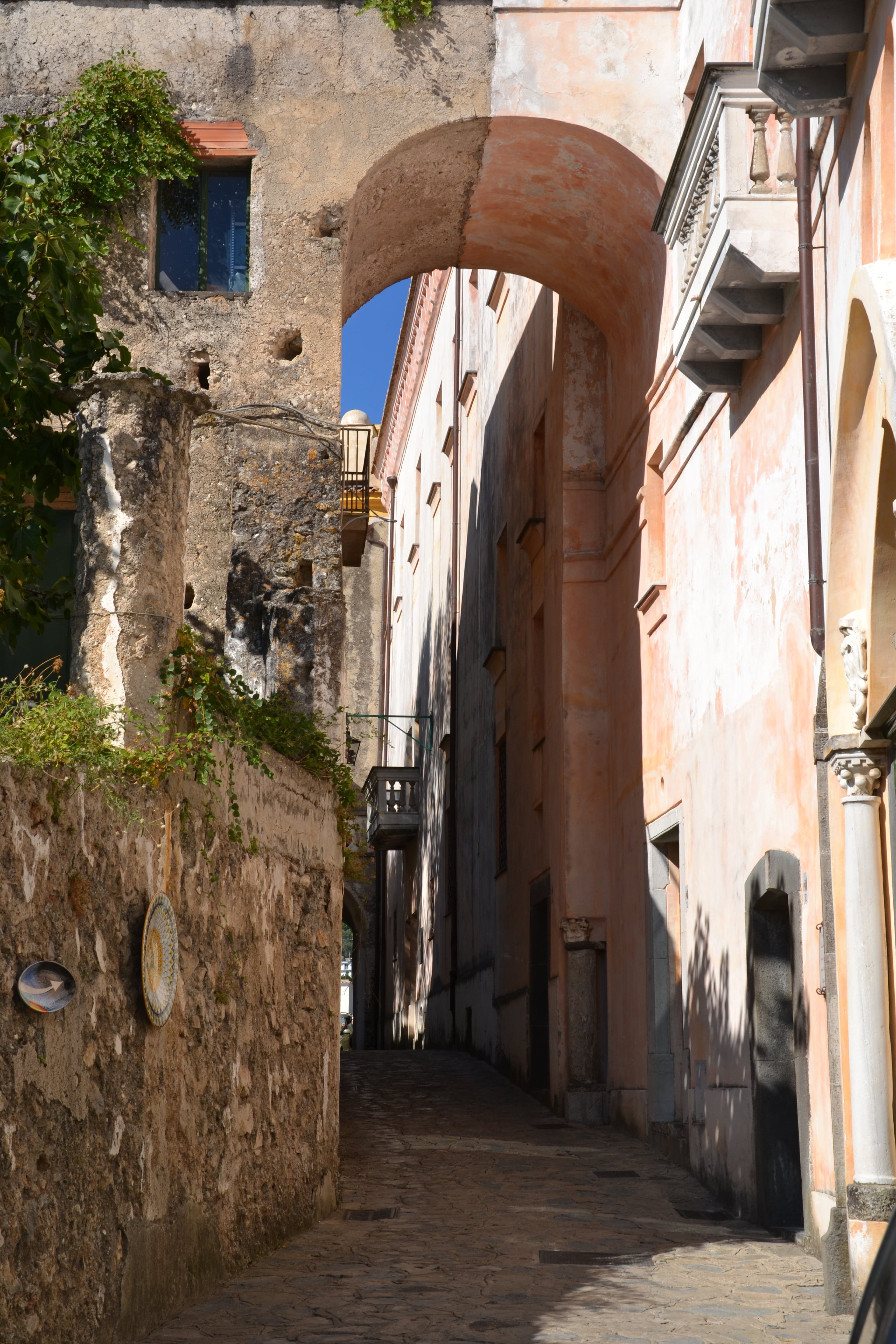 no people, architecture, pathway, wall, alley, building, bridge, built structure, city, nature, residential district, window, the past, sunlight, building exterior, Phone HD Wallpaper