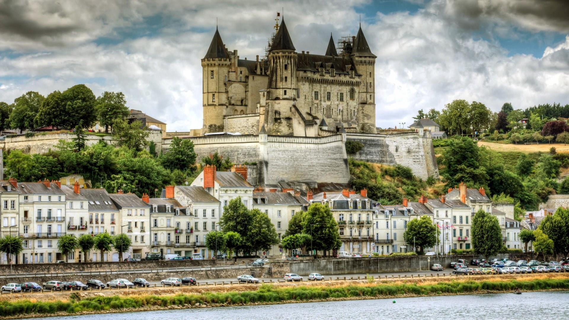 1080P, travel destinations, plant, tree, outdoors, river, city, travel, old city, loire, day, cloud - sky, nature, saumur castle, building exterior, the past, HD Wallpaper