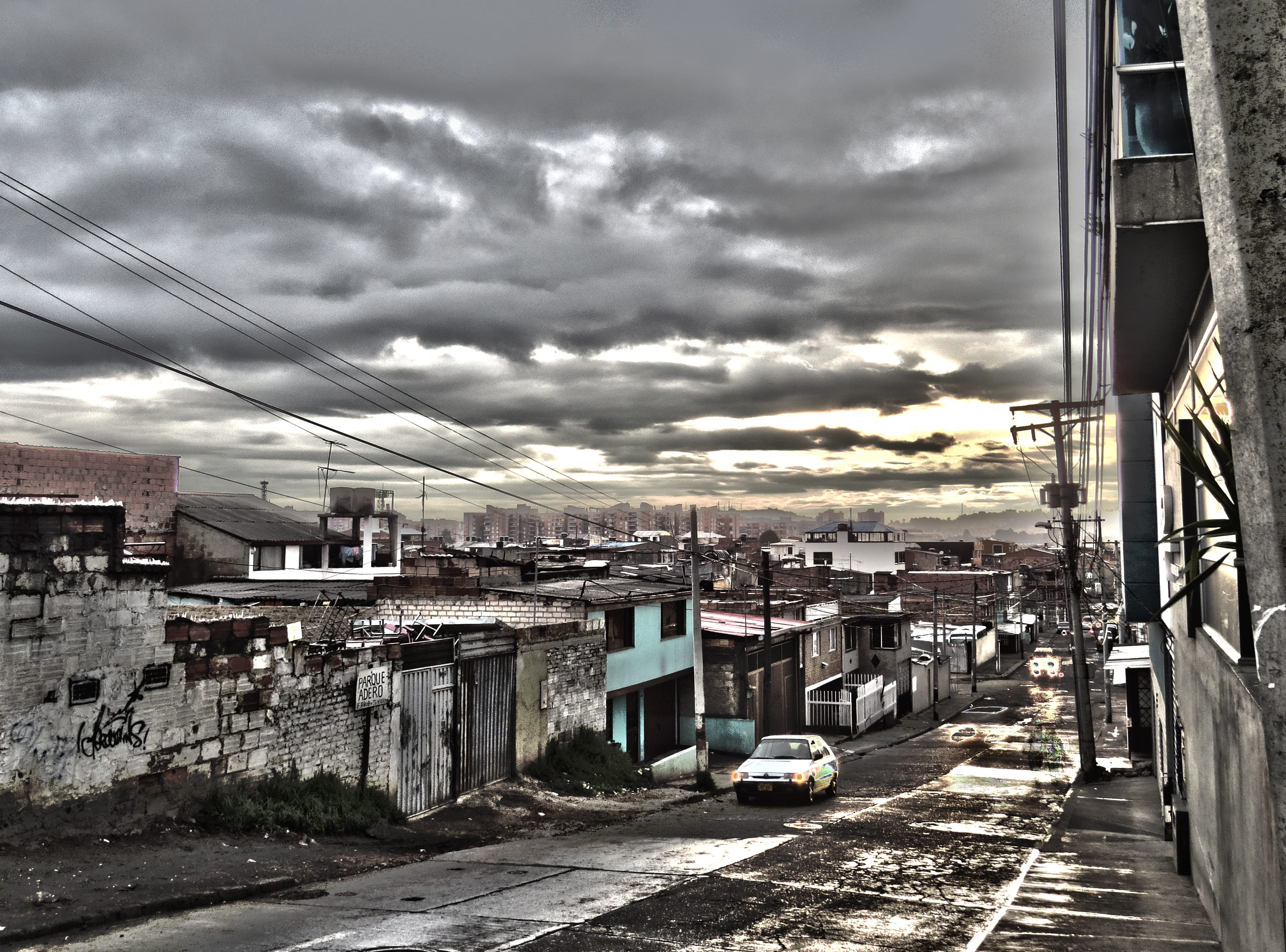 outdoors, bogota, cable, city, motor vehicle, electricity, urban, building exterior, car, built structure, residential district, 2K, transportation, cloud - sky, HD Wallpaper