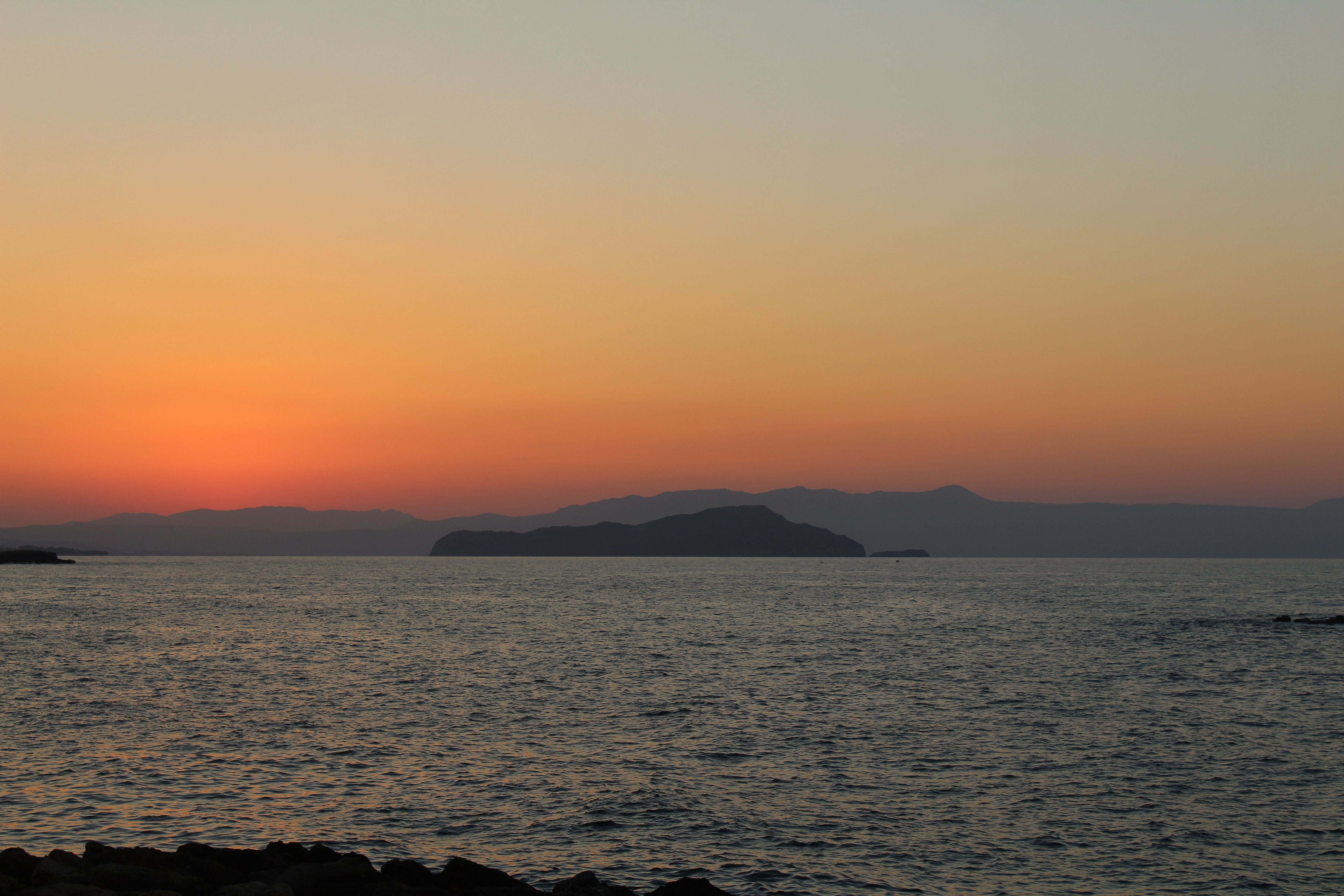 sea, remote, beauty in nature, non-urban scene, nature, 5K, tranquility, water, idyllic, copy space, outdoors, landscape, silhouette, waterfront, crete, HD Wallpaper