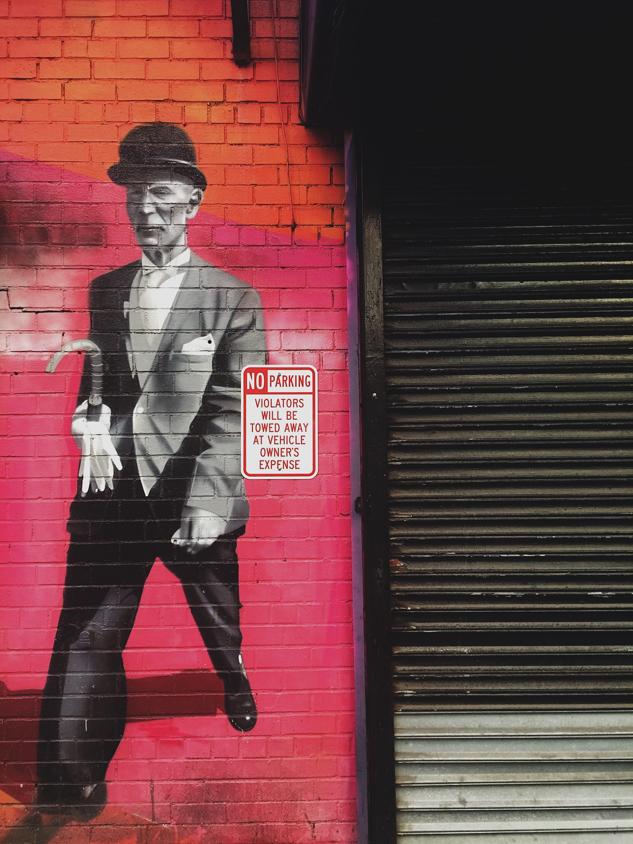 young men, one person, day, beside, building exterior, shutter, young adult, built structure, red, lifestyles, street art, front view, painting, full length, Phone HD Wallpaper