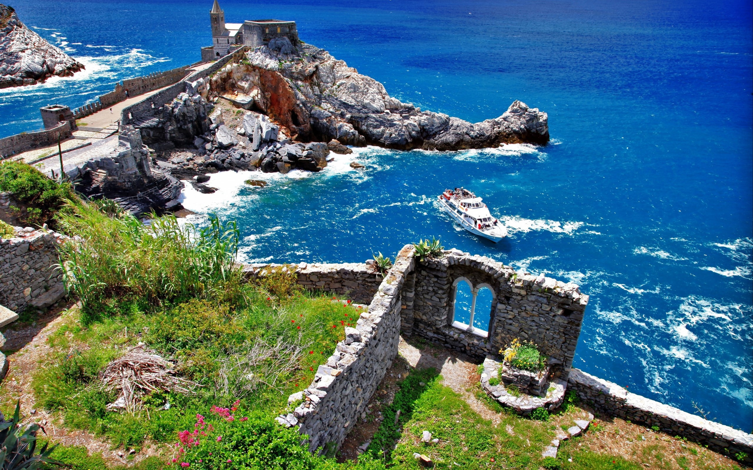 aerial view, 2K, landscape, coast, rocks, ruins, church, sea, Porto Venere, HD Wallpaper